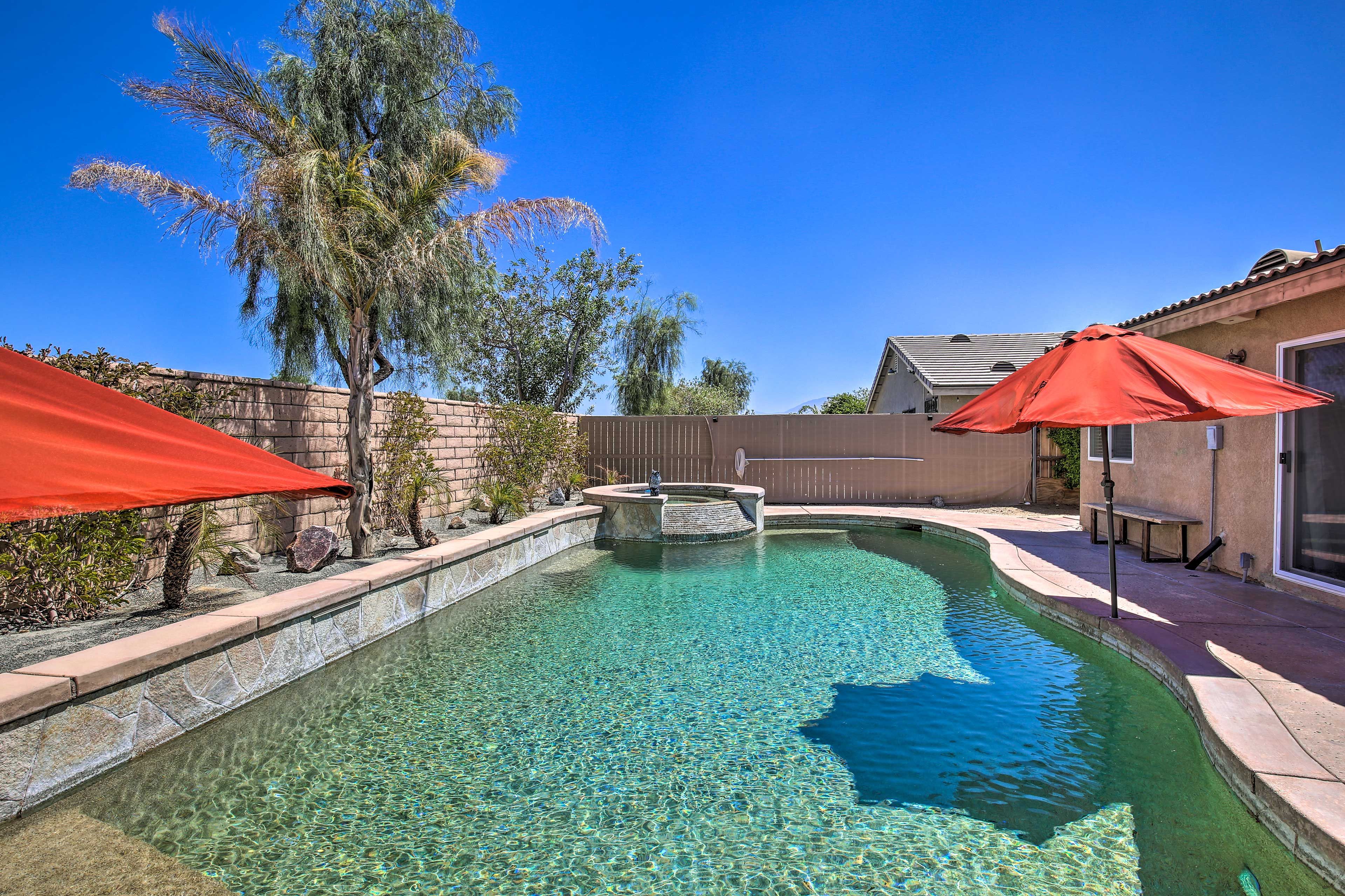 Private Backyard | Pool