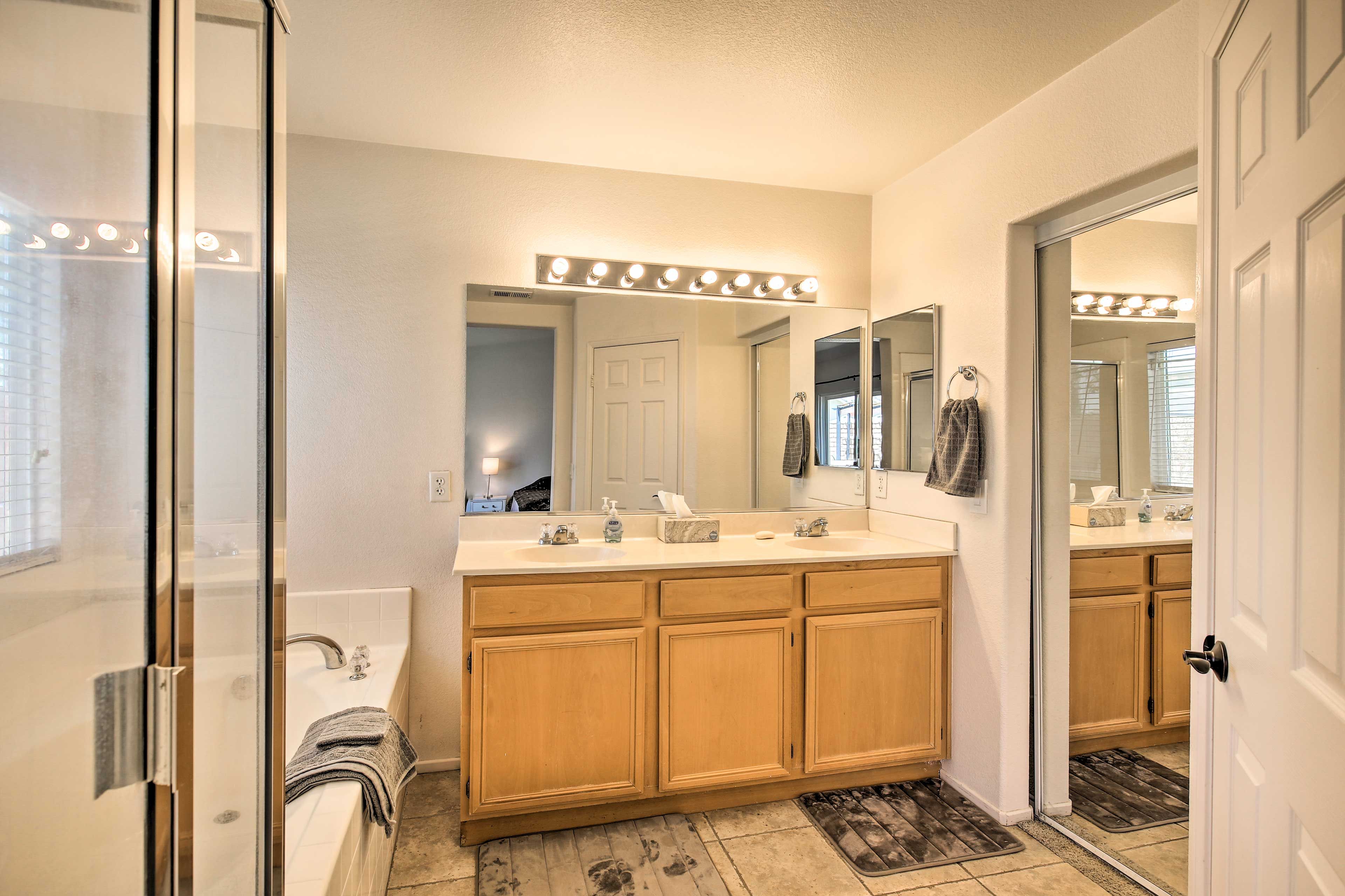 Full Bathroom