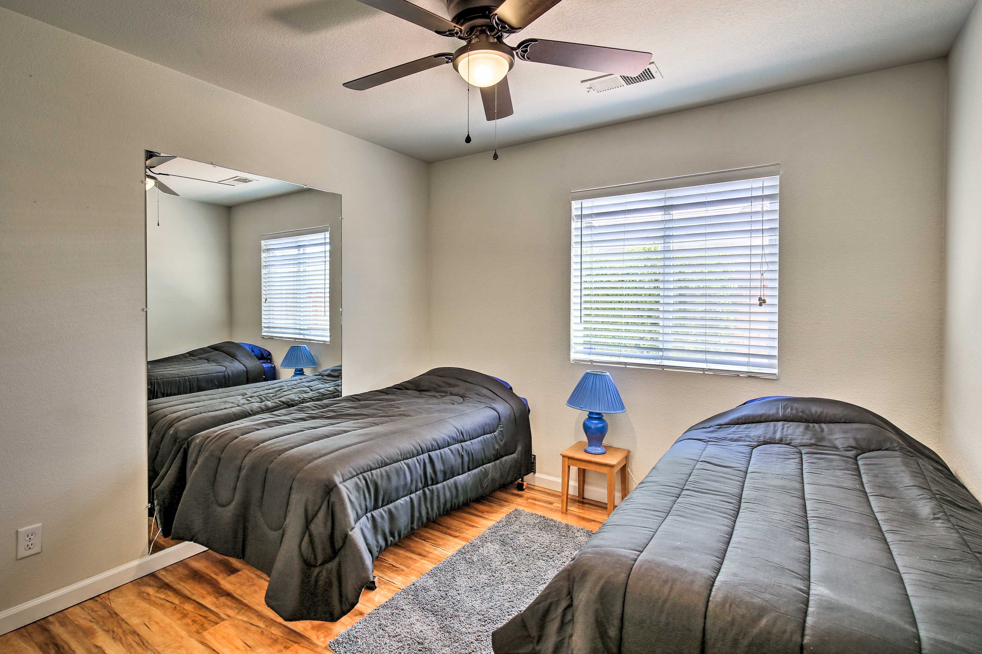 Bedroom 3 | 2 Twin Beds
