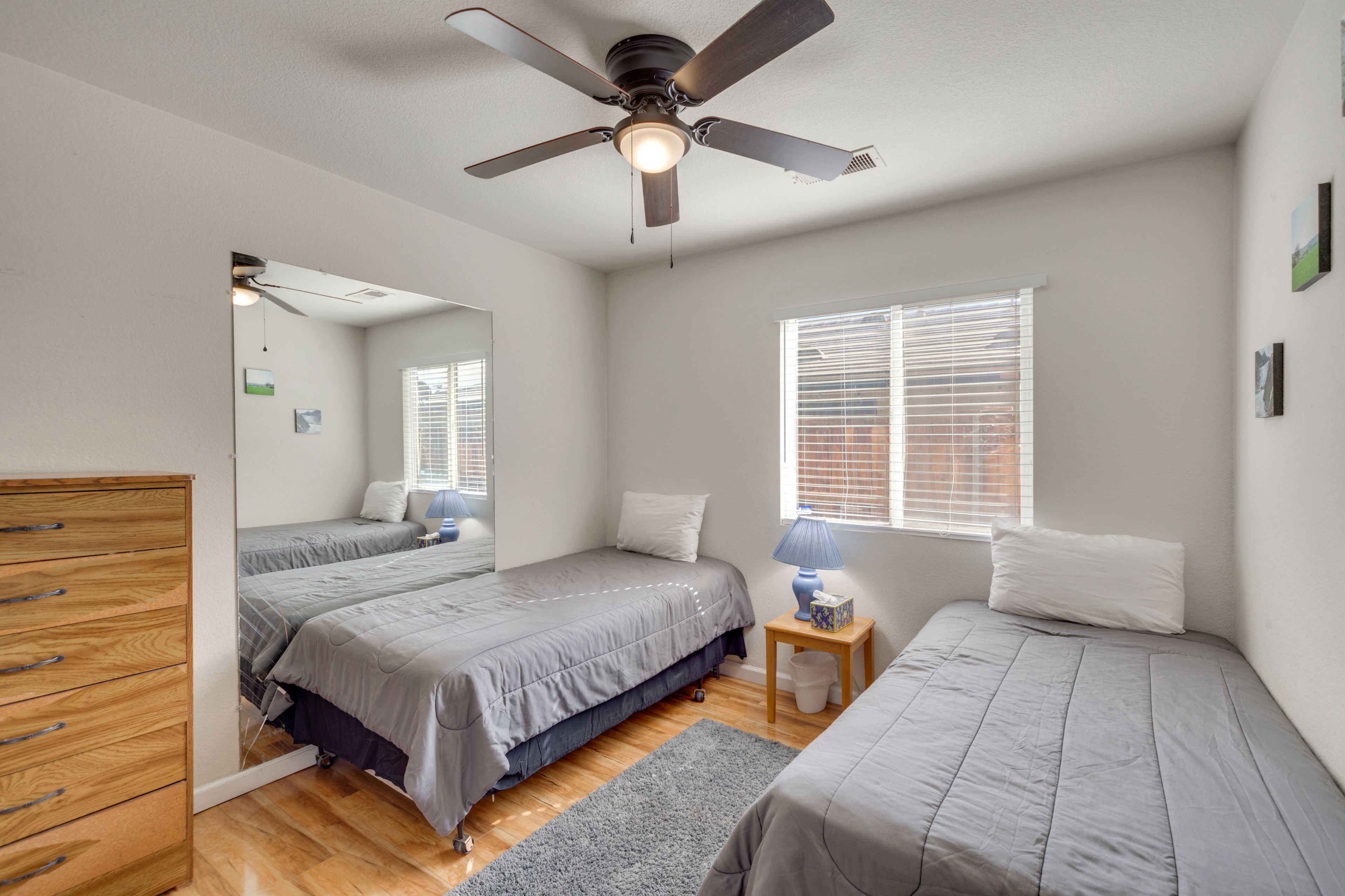 Bedroom 3 | 2 Twin Beds