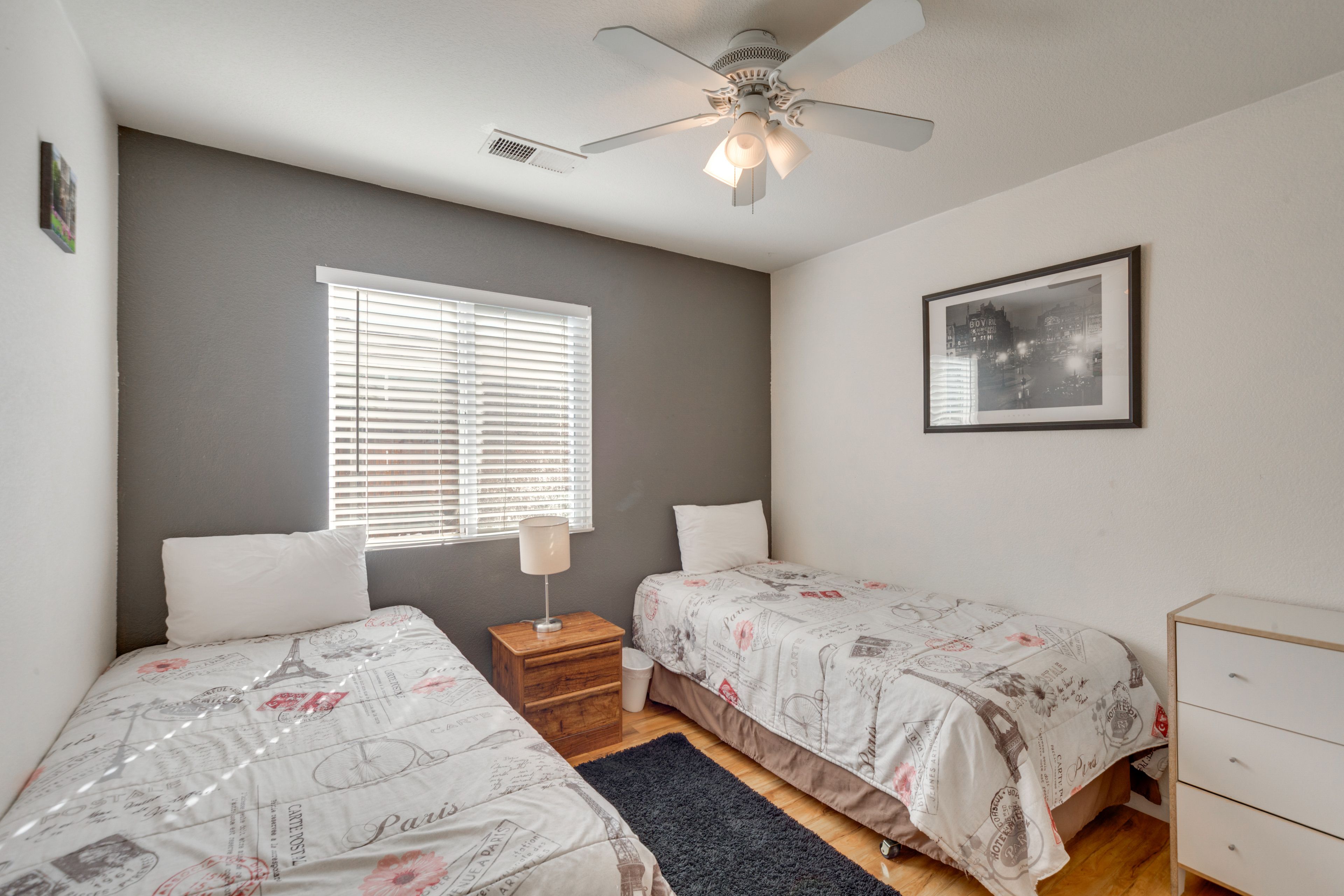 Bedroom 4 | 2 Twin Beds