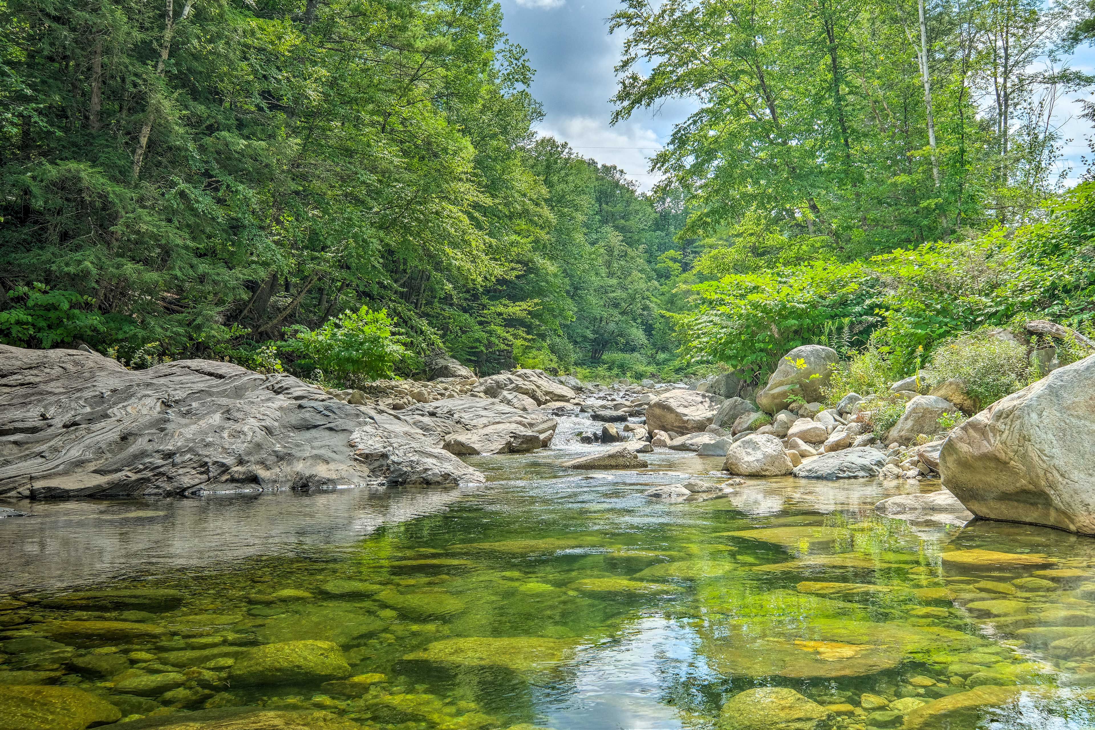 A beautiful creek is just across the road.