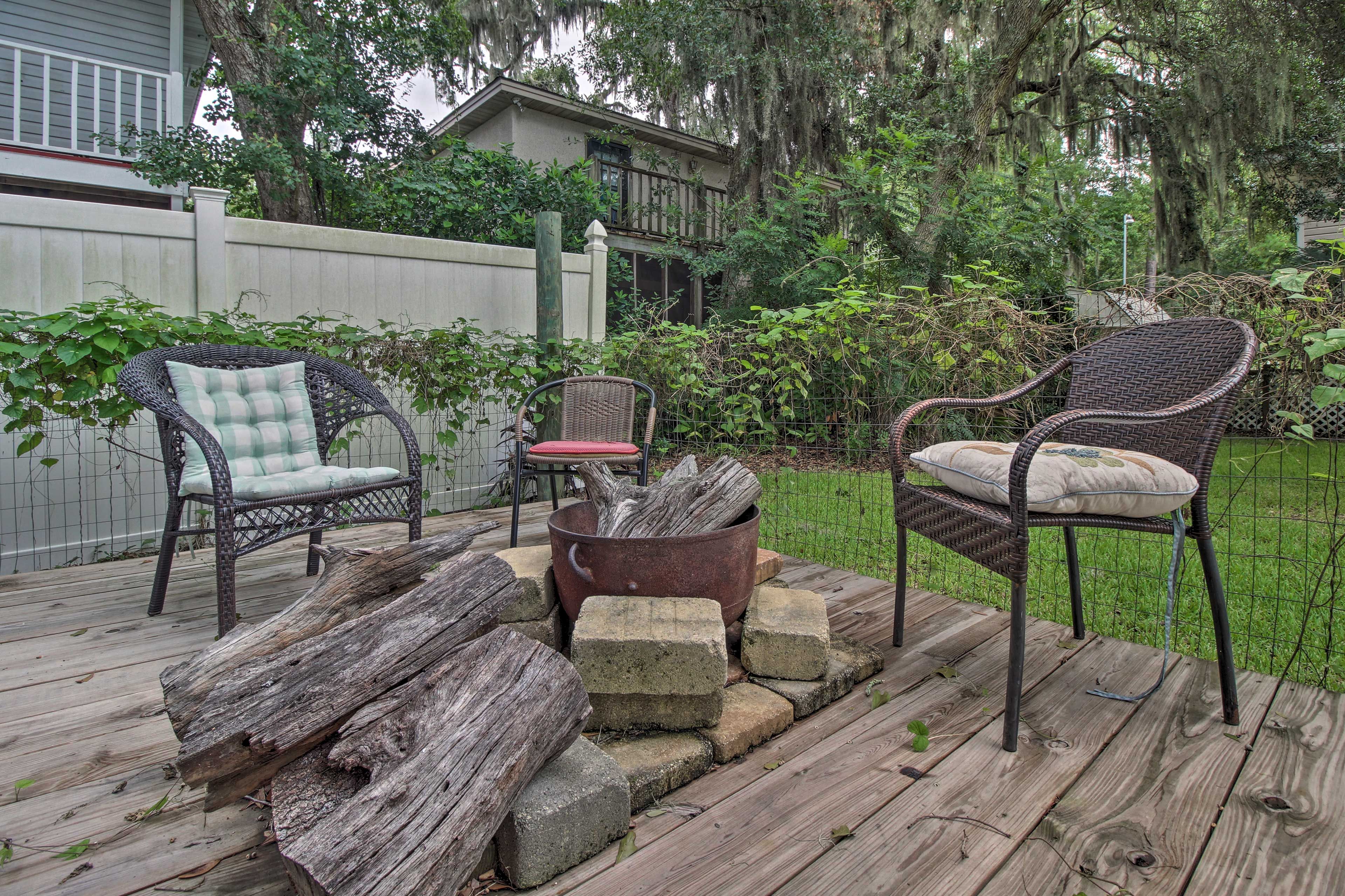 Share laughs and s'mores around the fire pit.