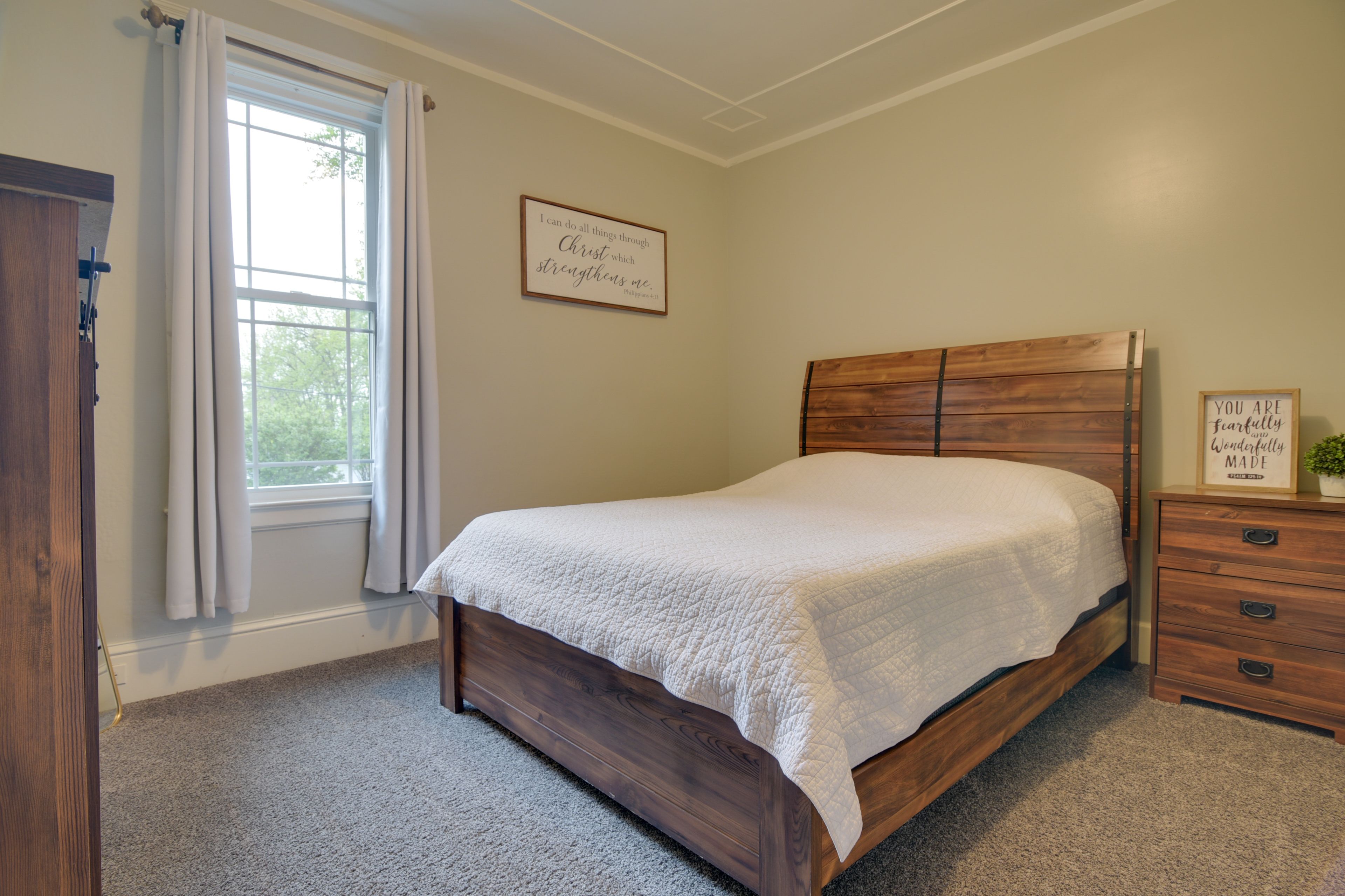 Bedroom 4 | Main Level | Queen Bed