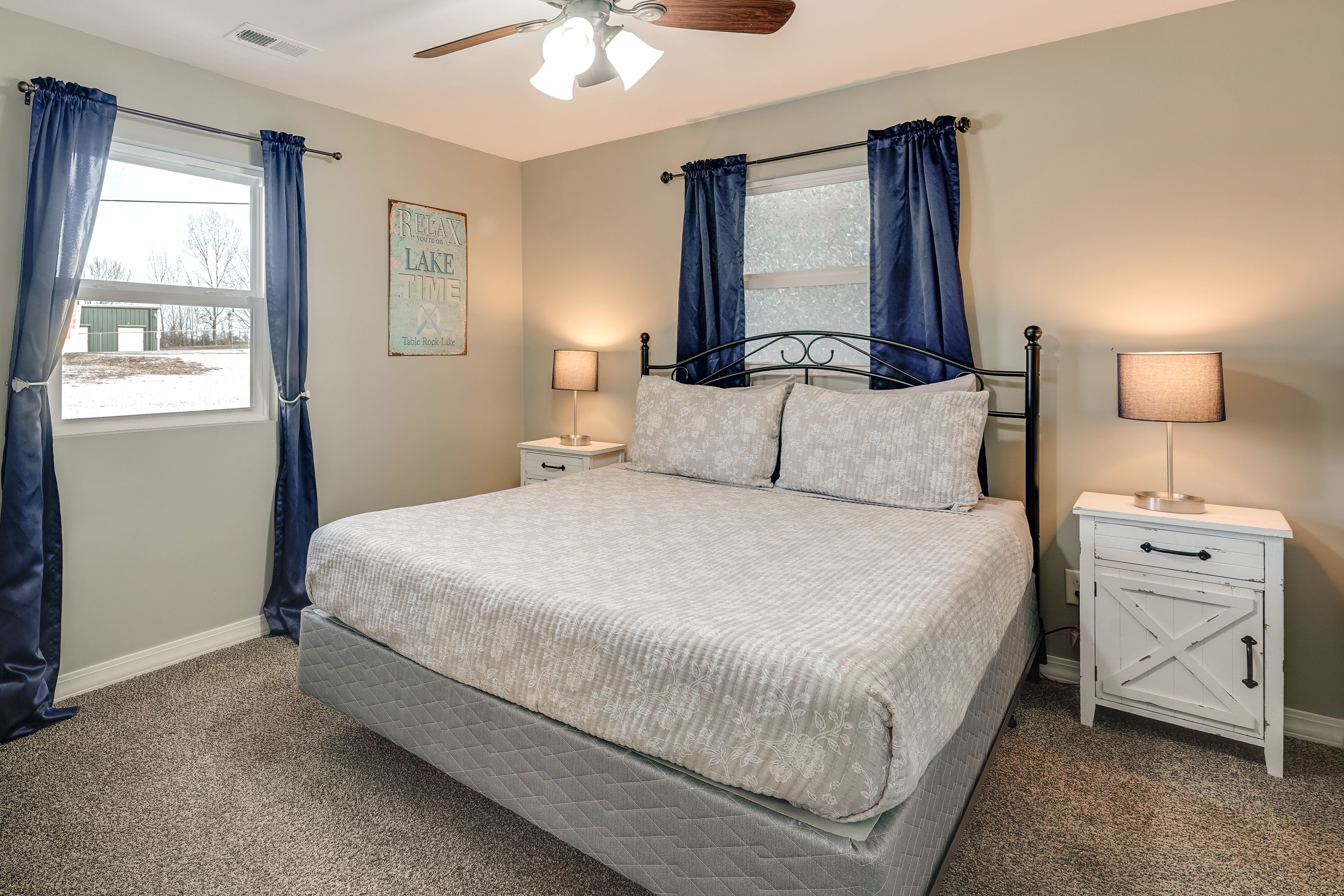 Bedroom 2 | Queen Bed