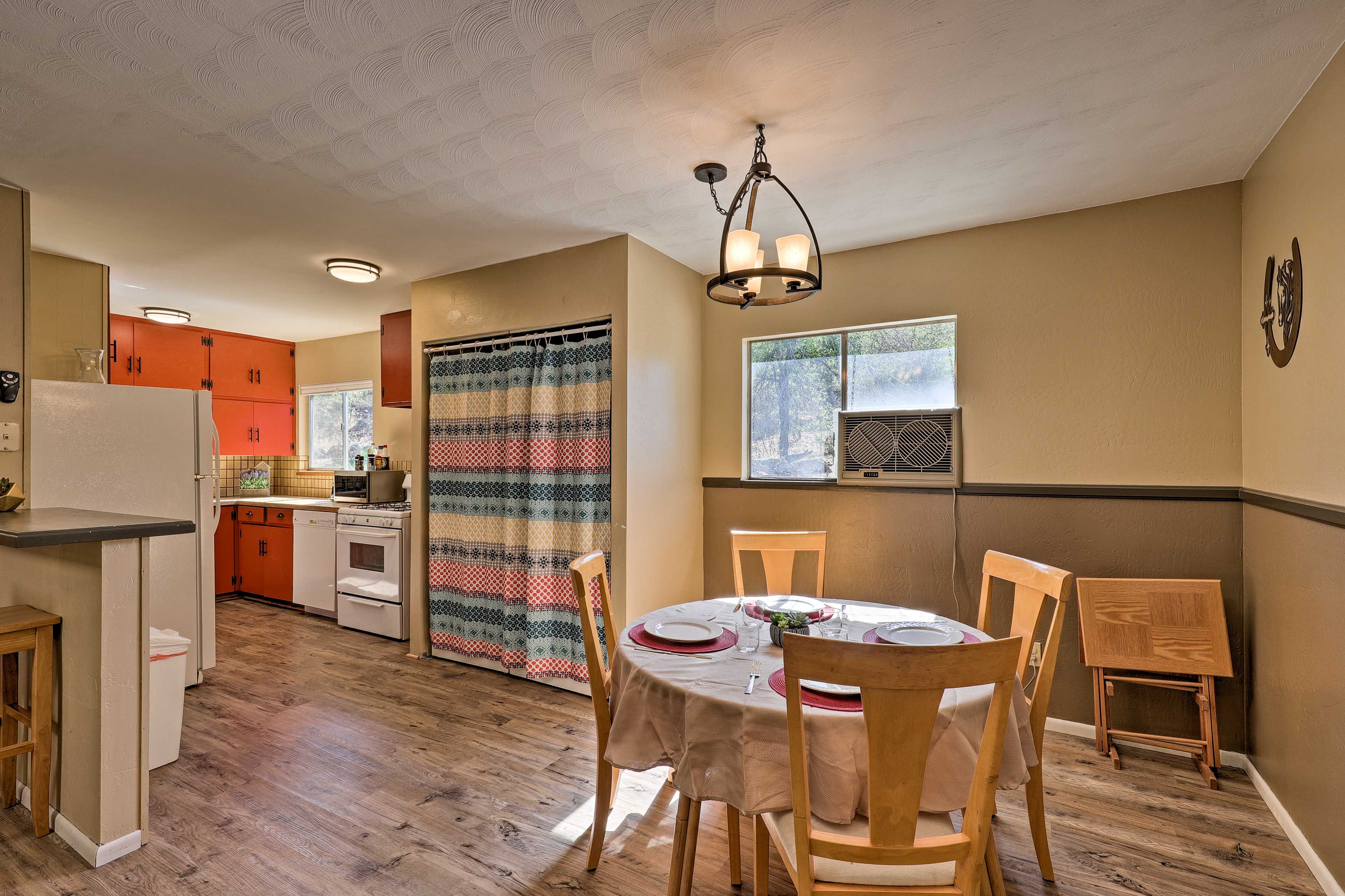 Prescott Vacation Rental | 2BR | 1BA | 1 Story | ADA Accessible