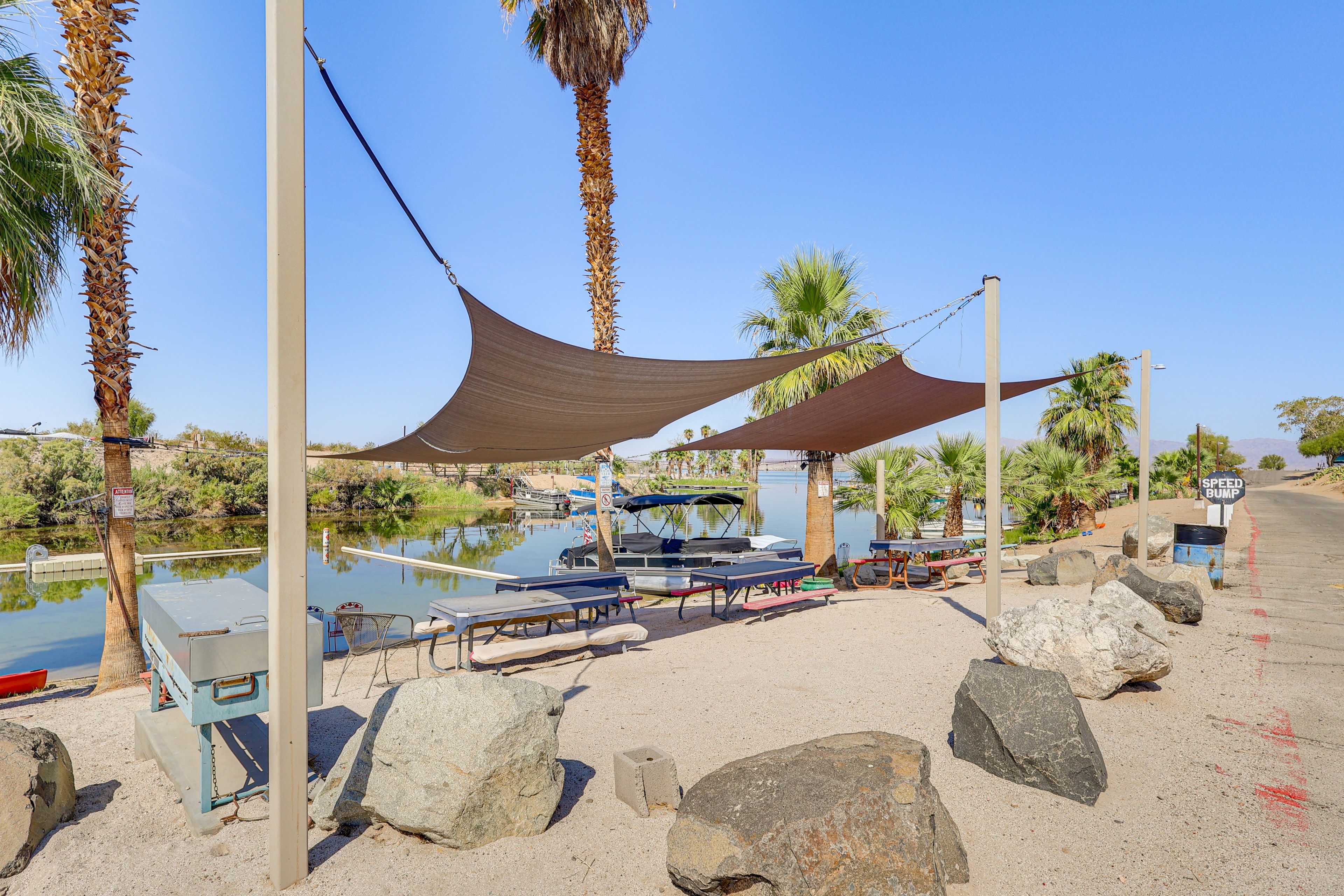 Community Amenities | Water Access | Boat Launch | Waterfront Picnic Area