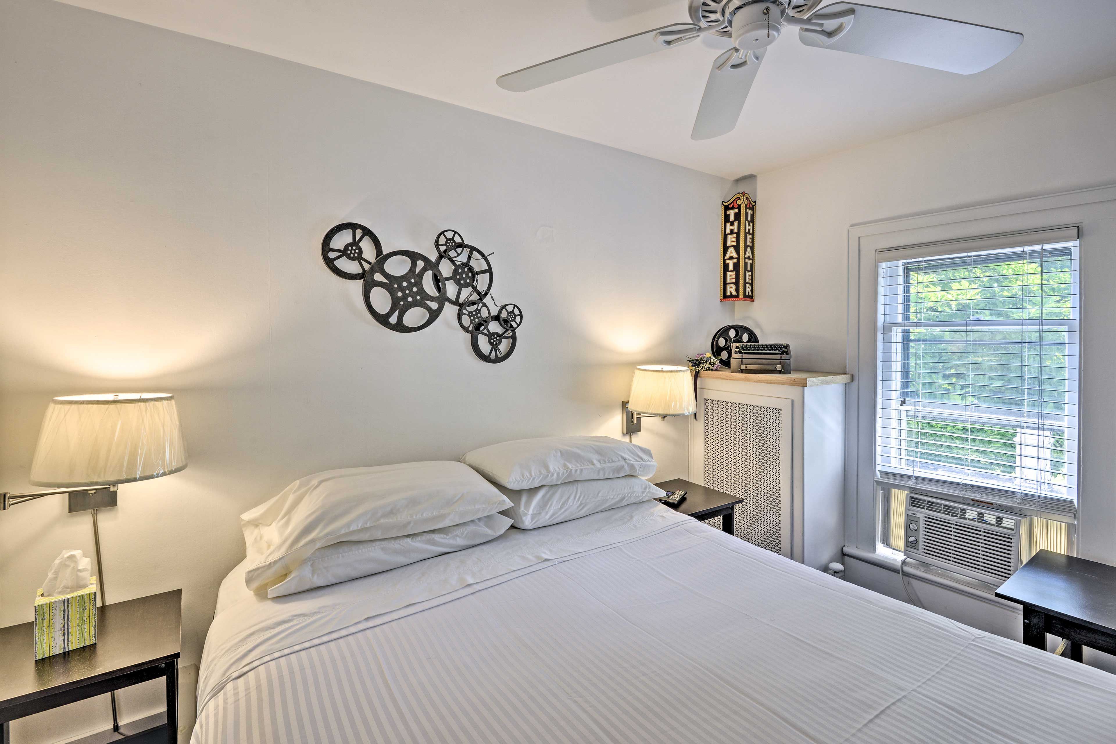 Bedroom 5 | Queen Bed