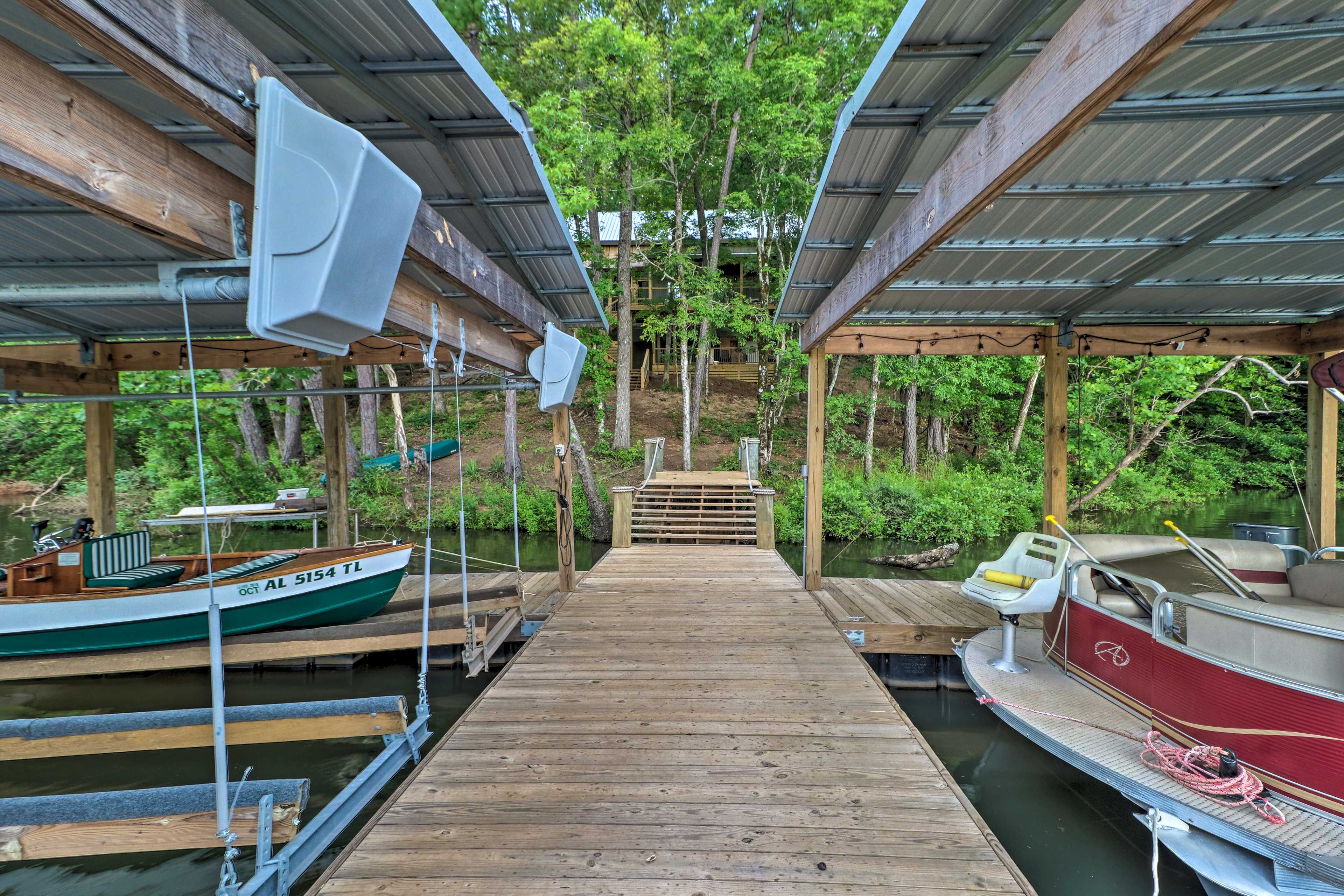 Exterior Space | Boat Dock With Floats | 2 Canoes