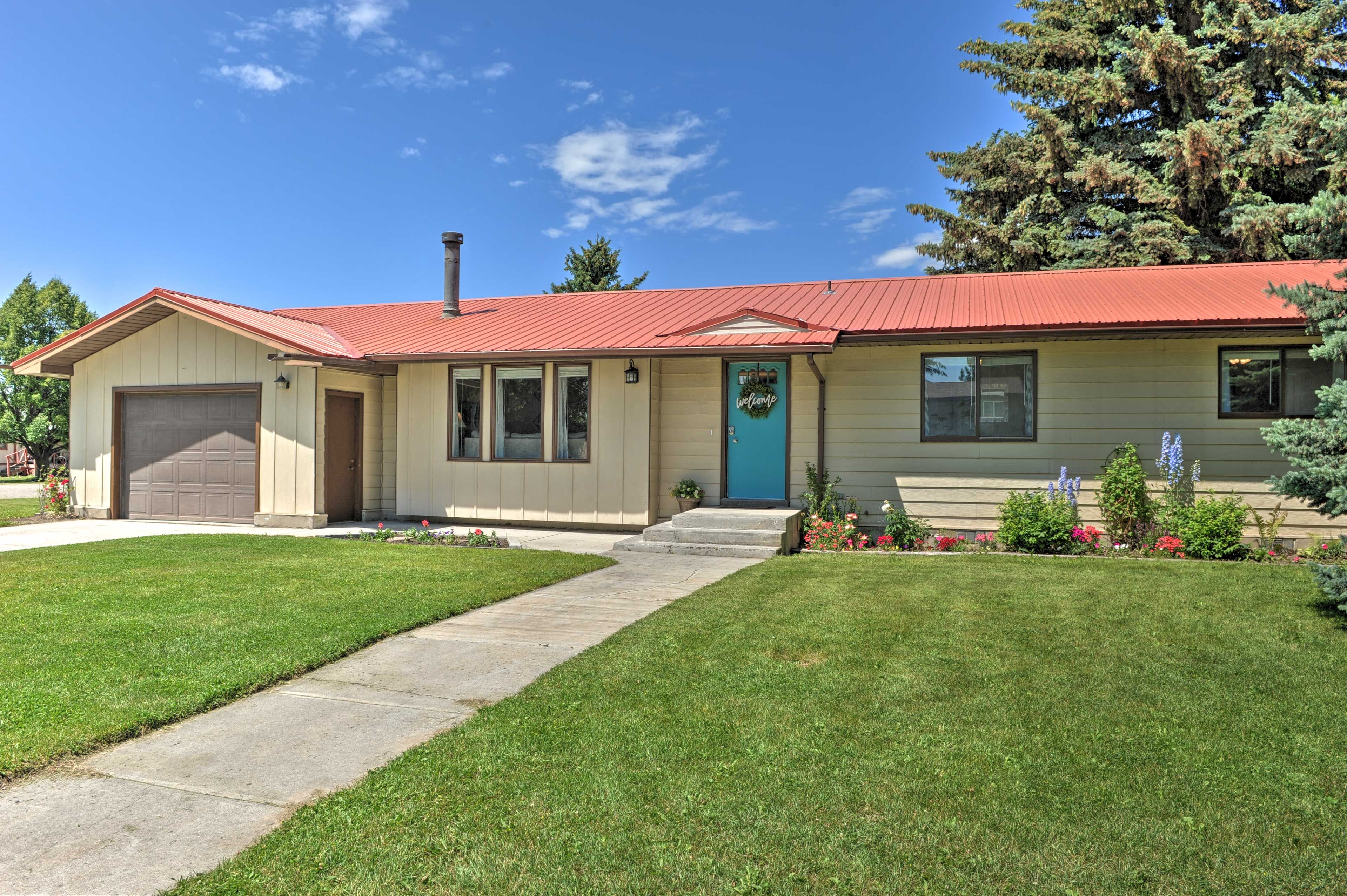 Sugar City Vacation Rental | 3BR | 2BA | Stairs Required | 1,380 Sq Ft