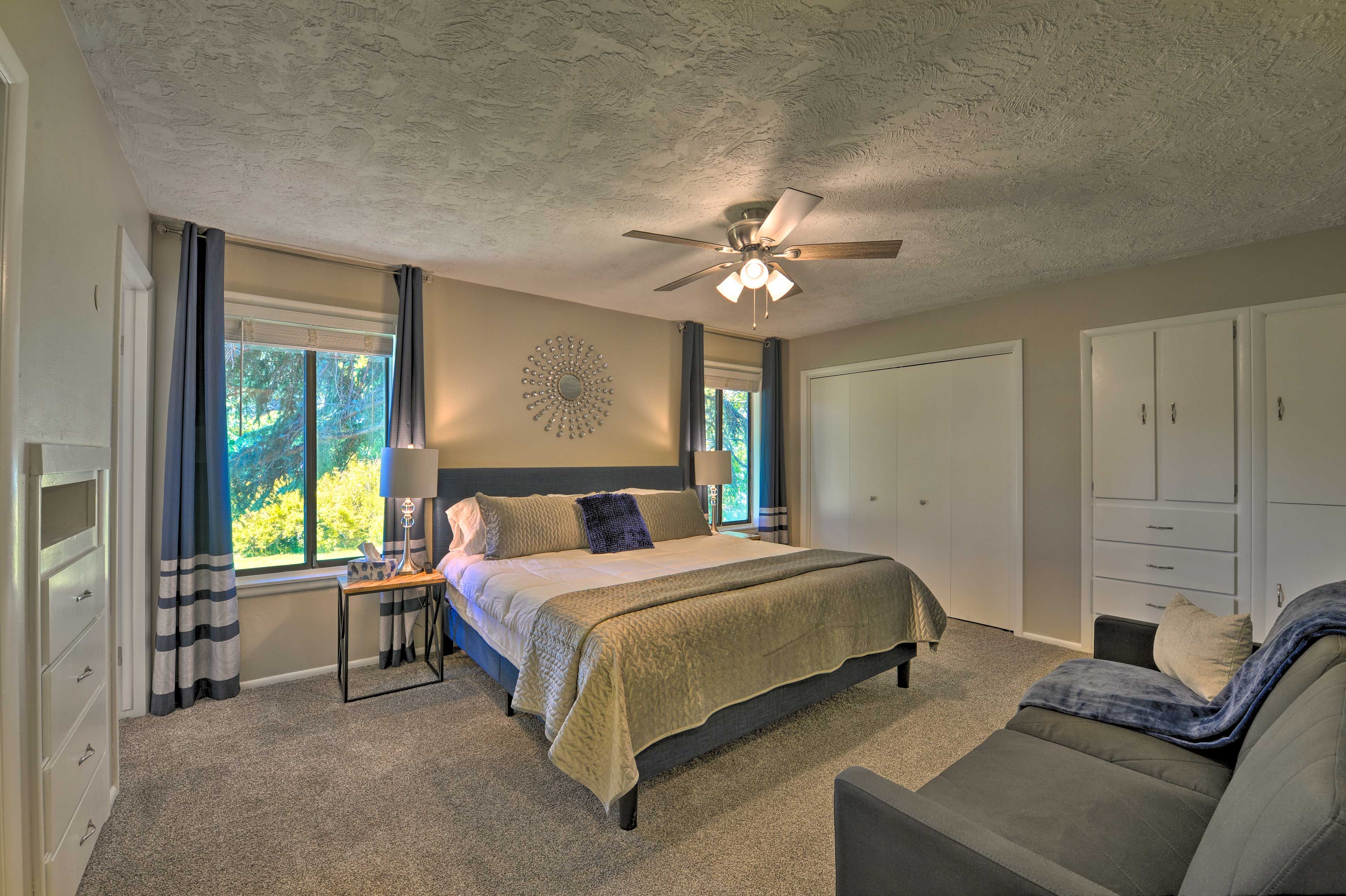 Bedroom 1 | King Bed | Sleeper Sofa