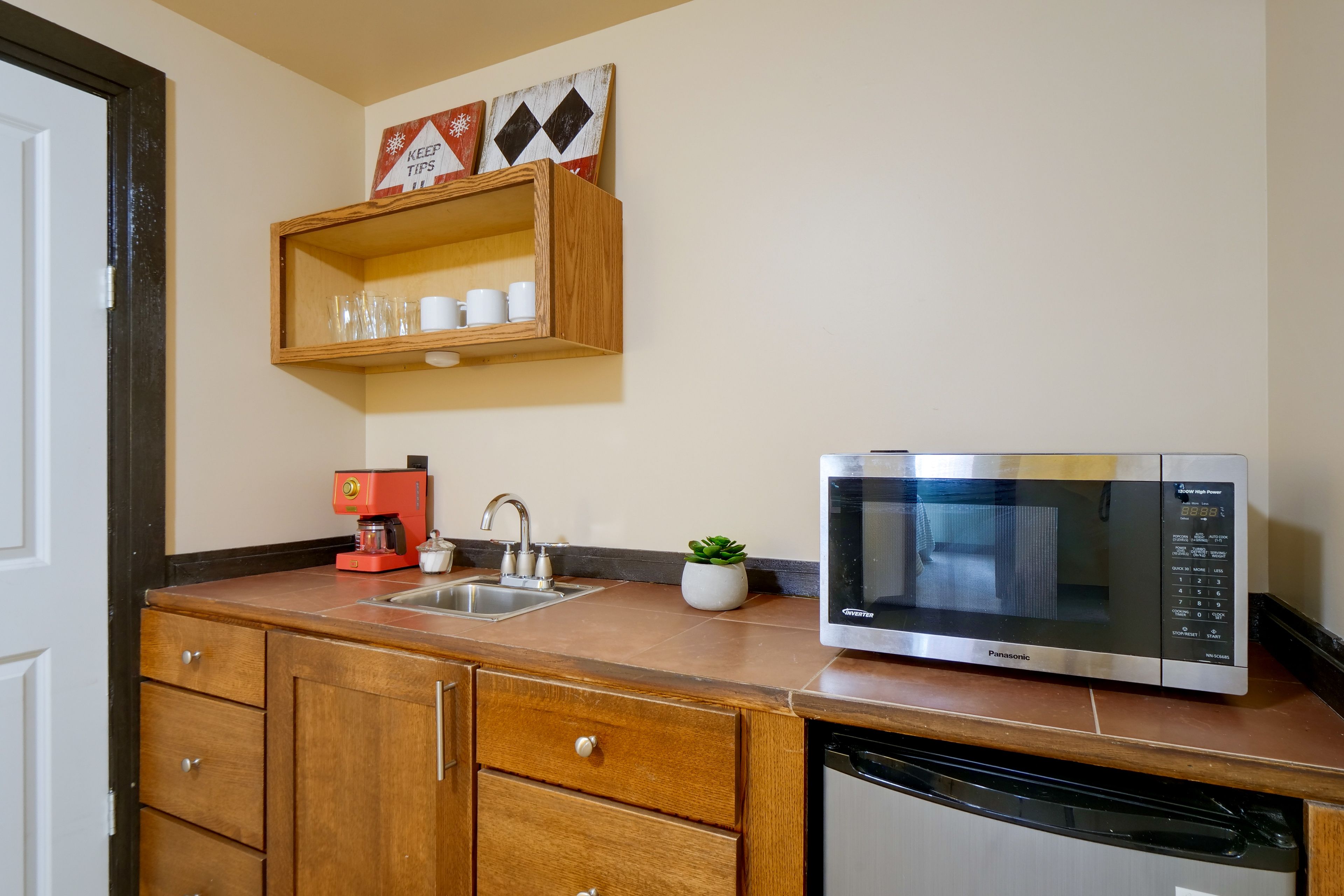 Wet Bar