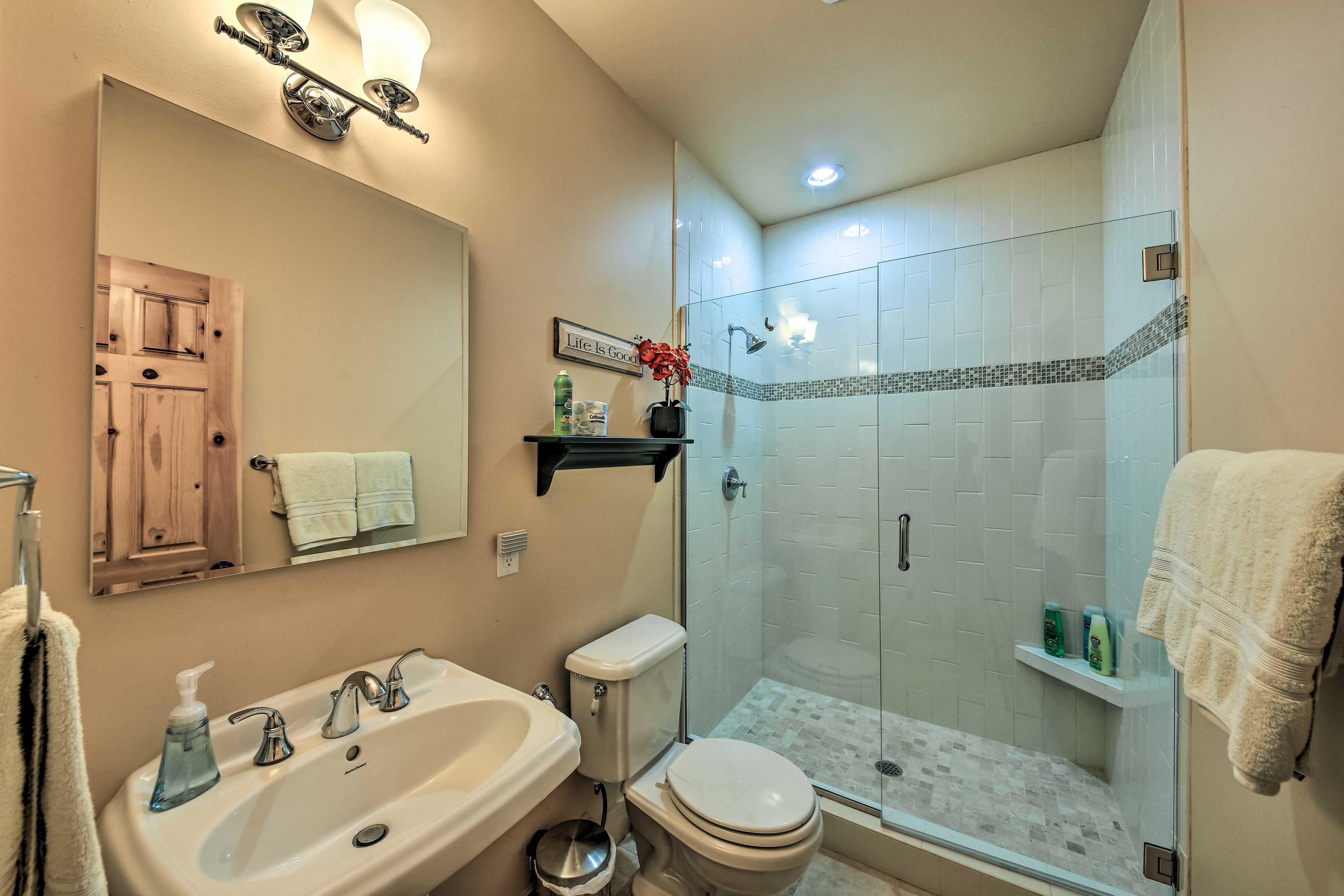Full Bathroom