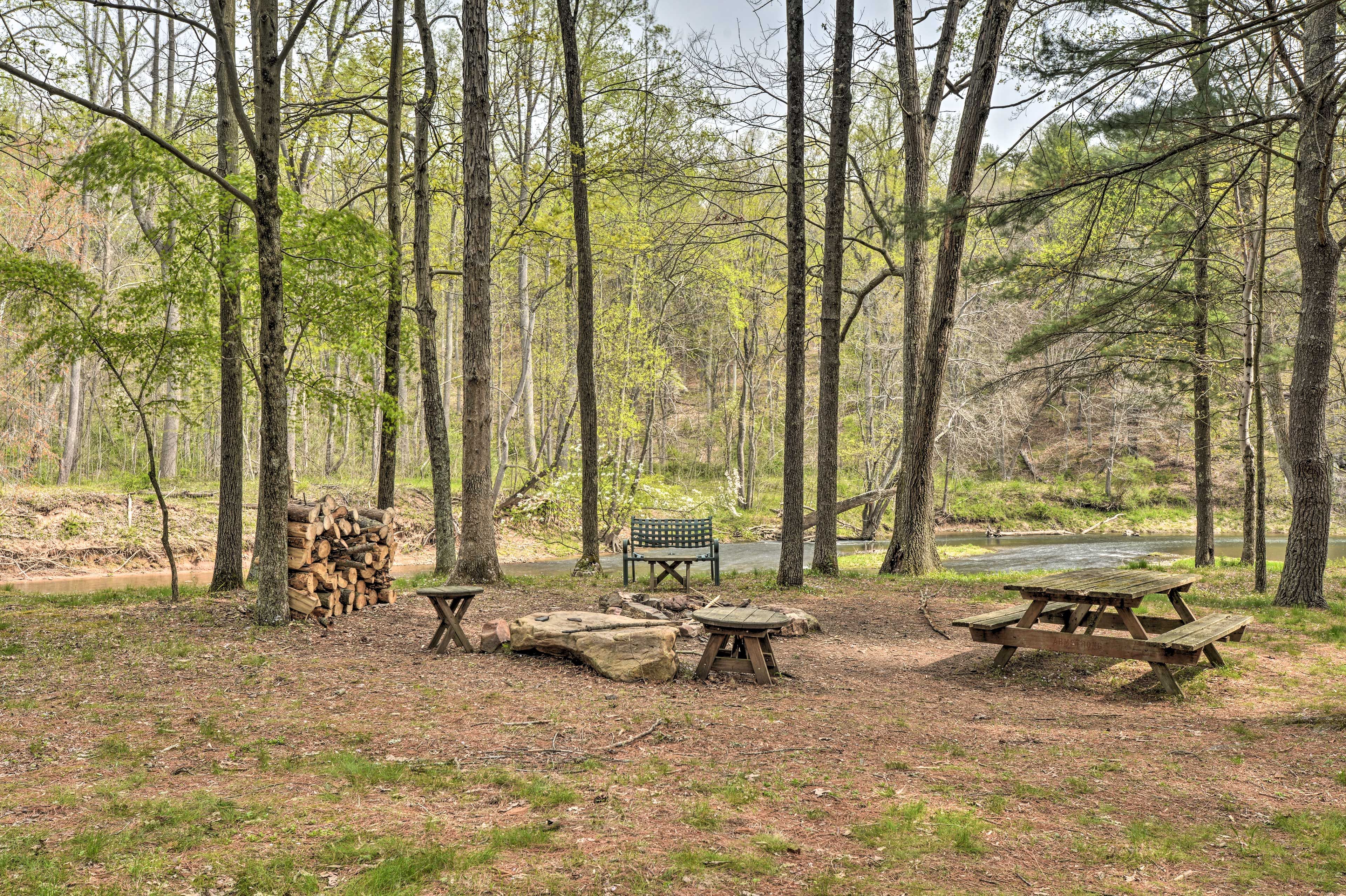 Yard Space | Fire Pit | Dining Area | River Views & Access