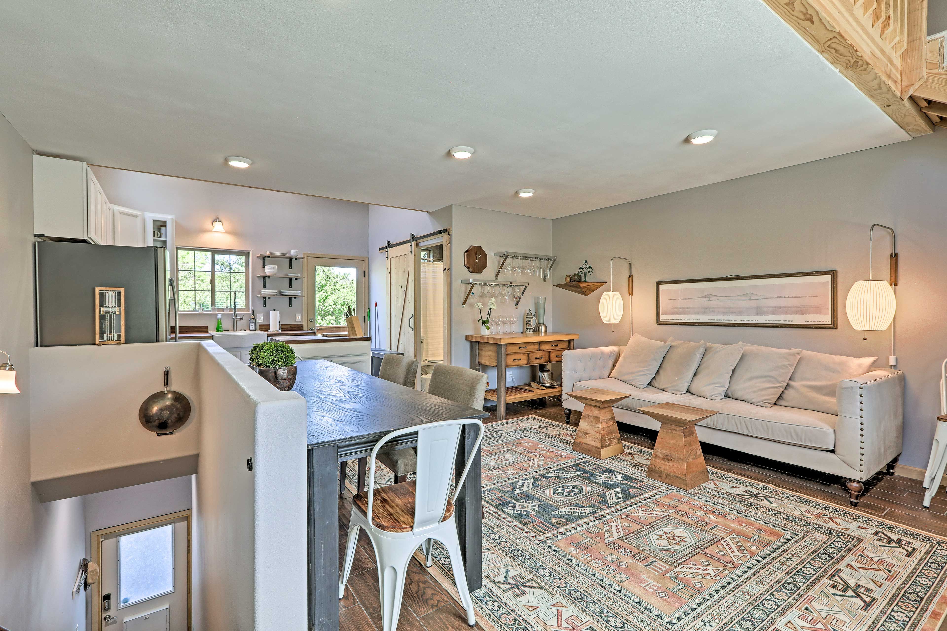 Flagstaff Vacation Rental | Studio | 750 Sq Ft | 2 Stories