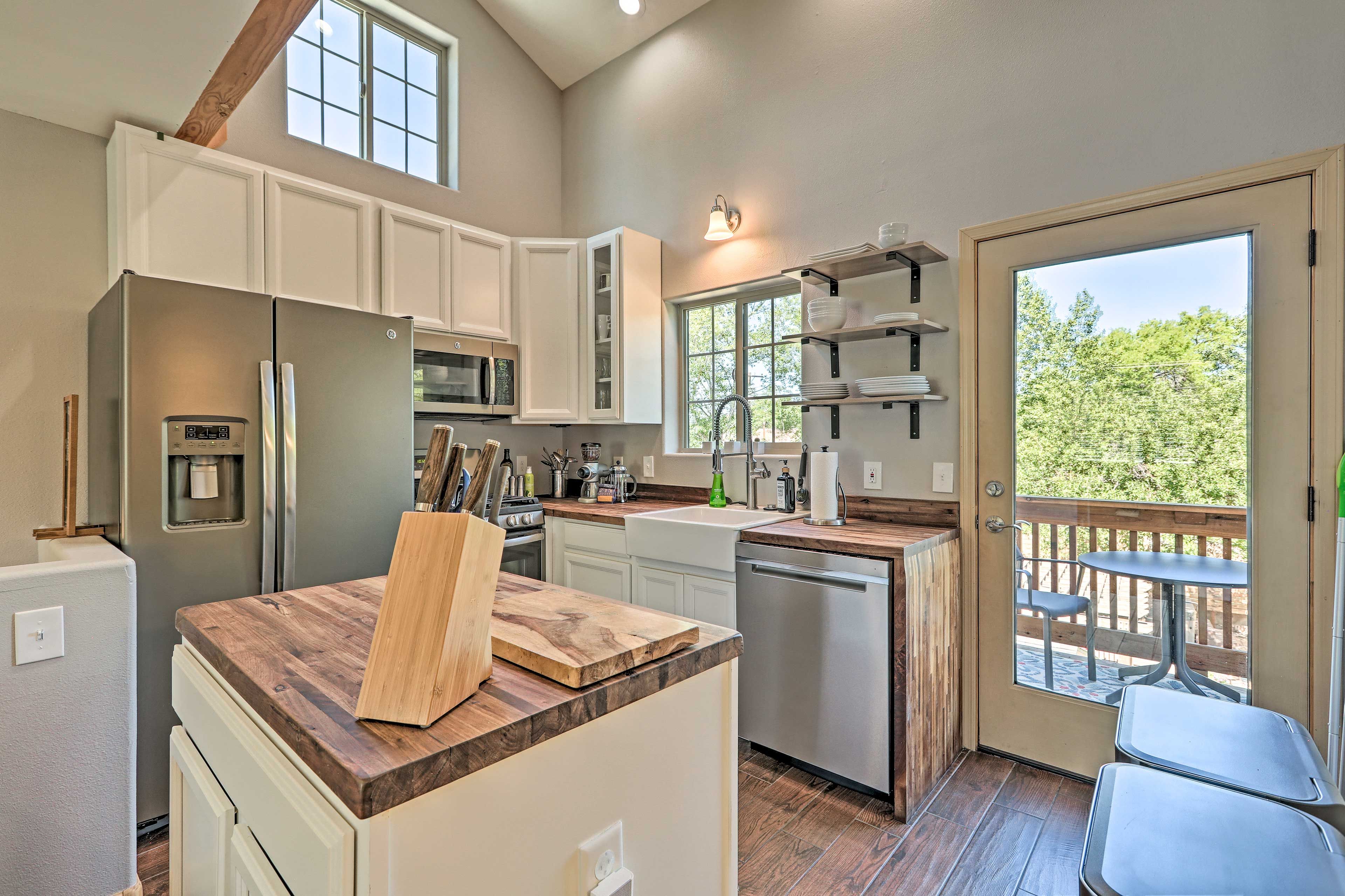 Fully Equipped Kitchen | Blender