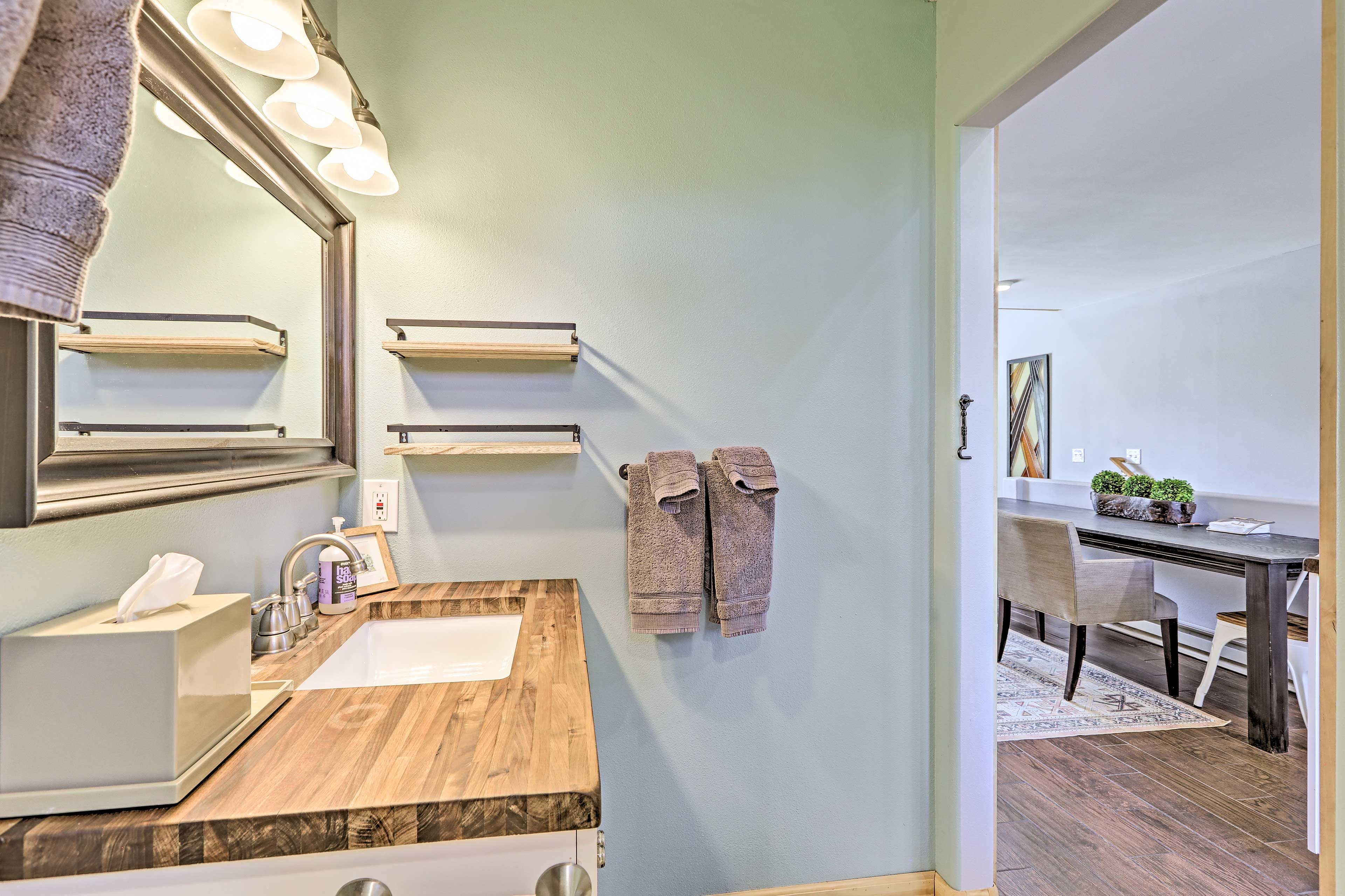 Full Bathroom