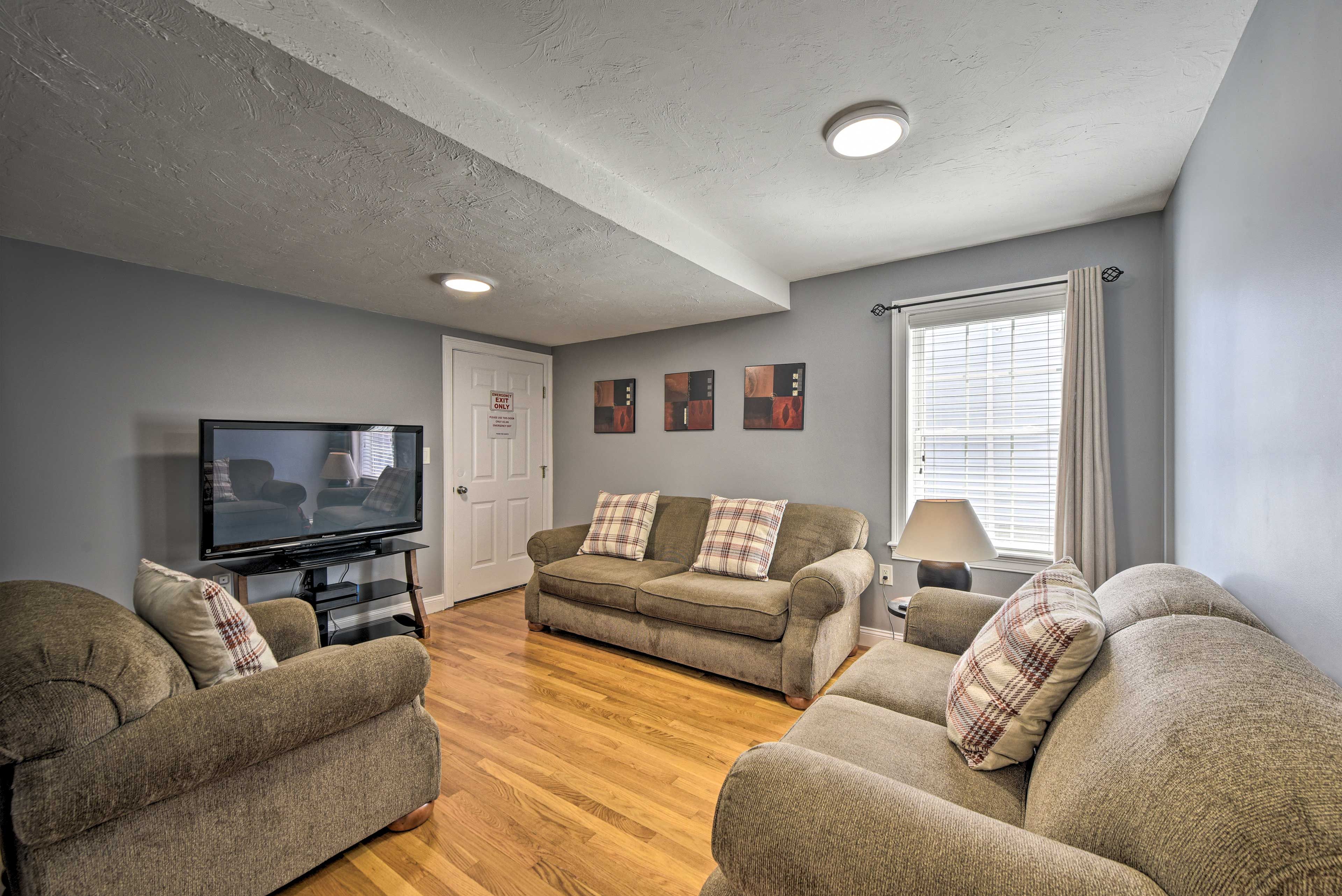 You can catch up on your favorite shows with the flat-screen TV.
