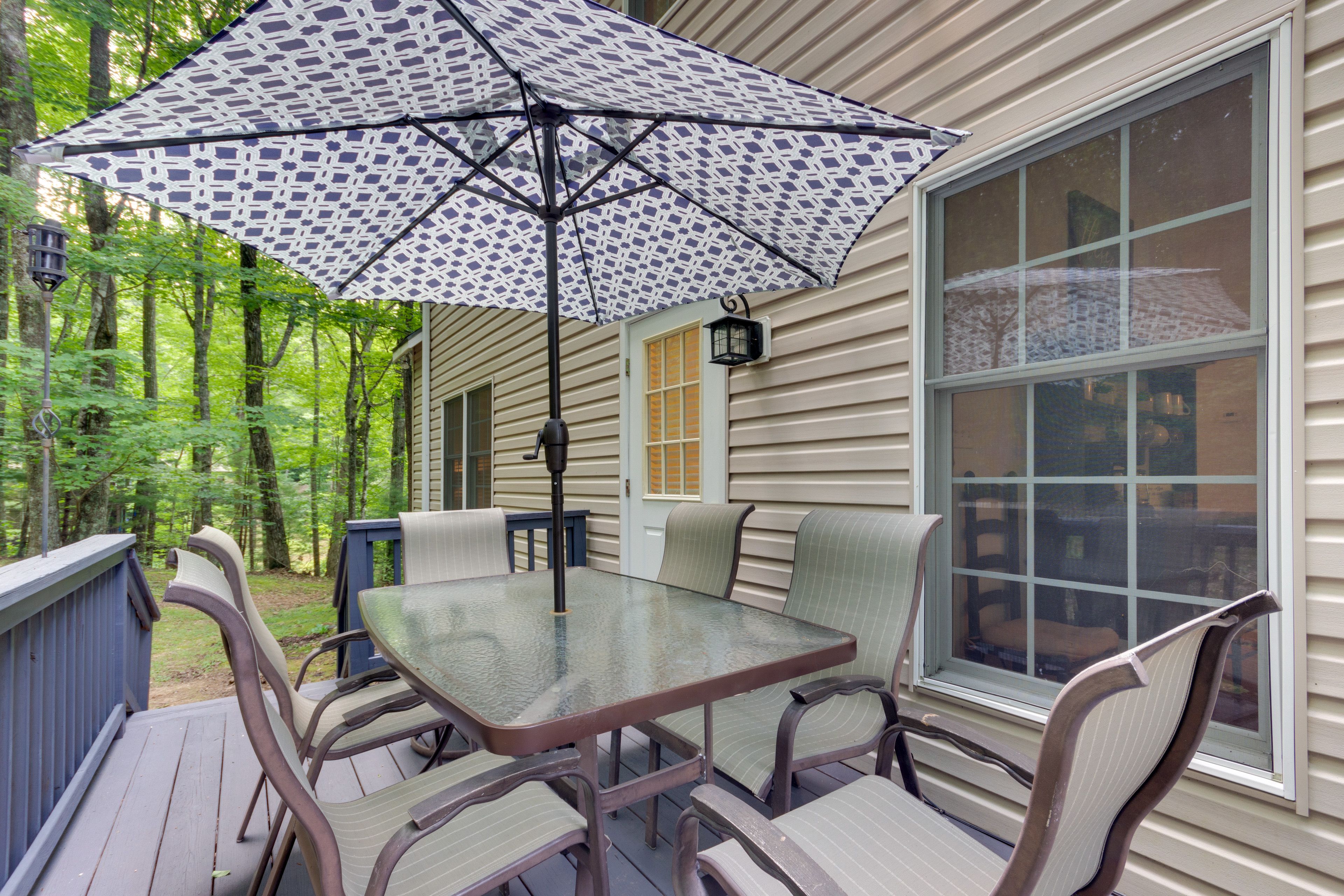 Back Deck | Gas Grill
