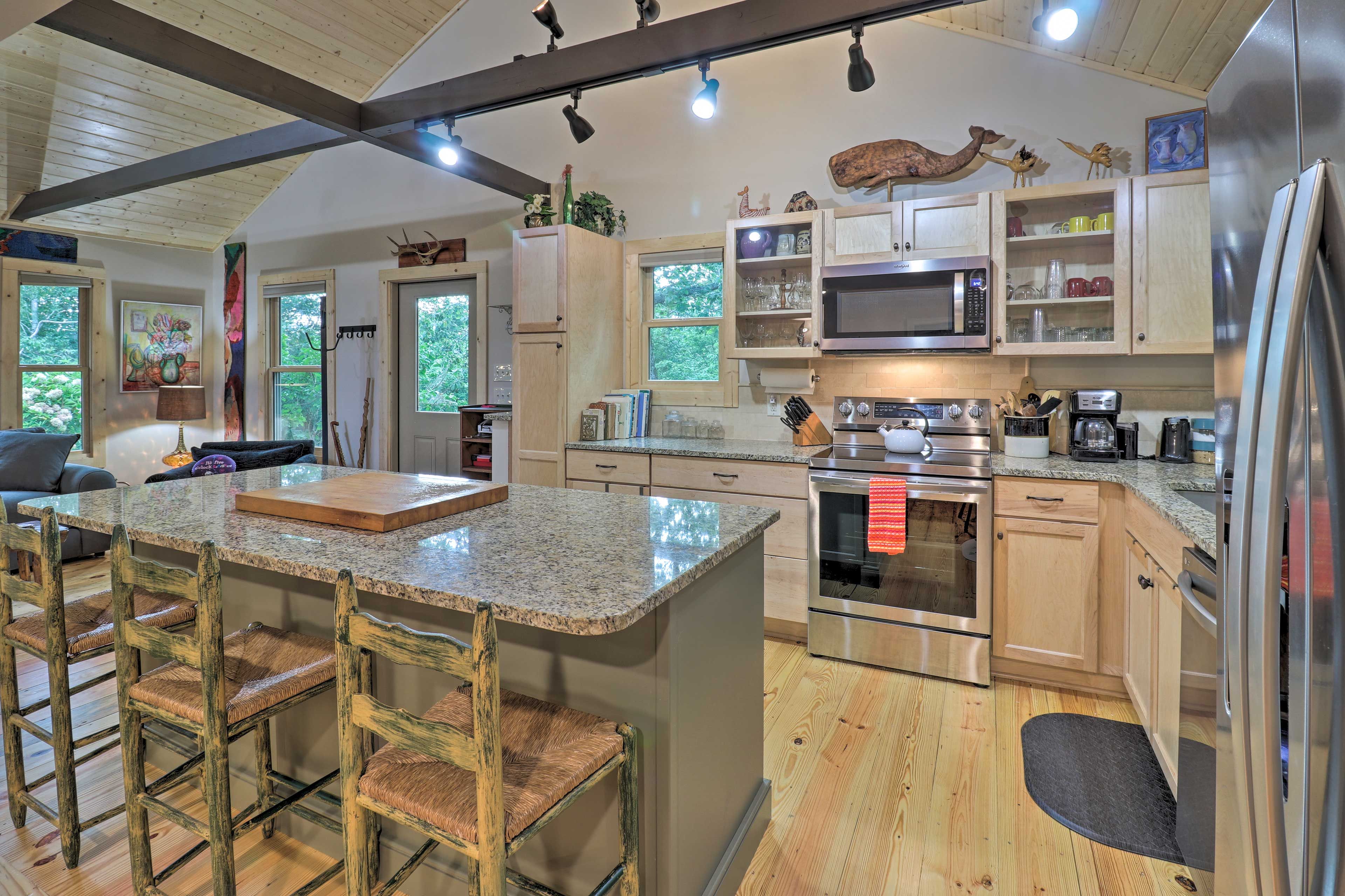 It is complete with stainless steel appliances.