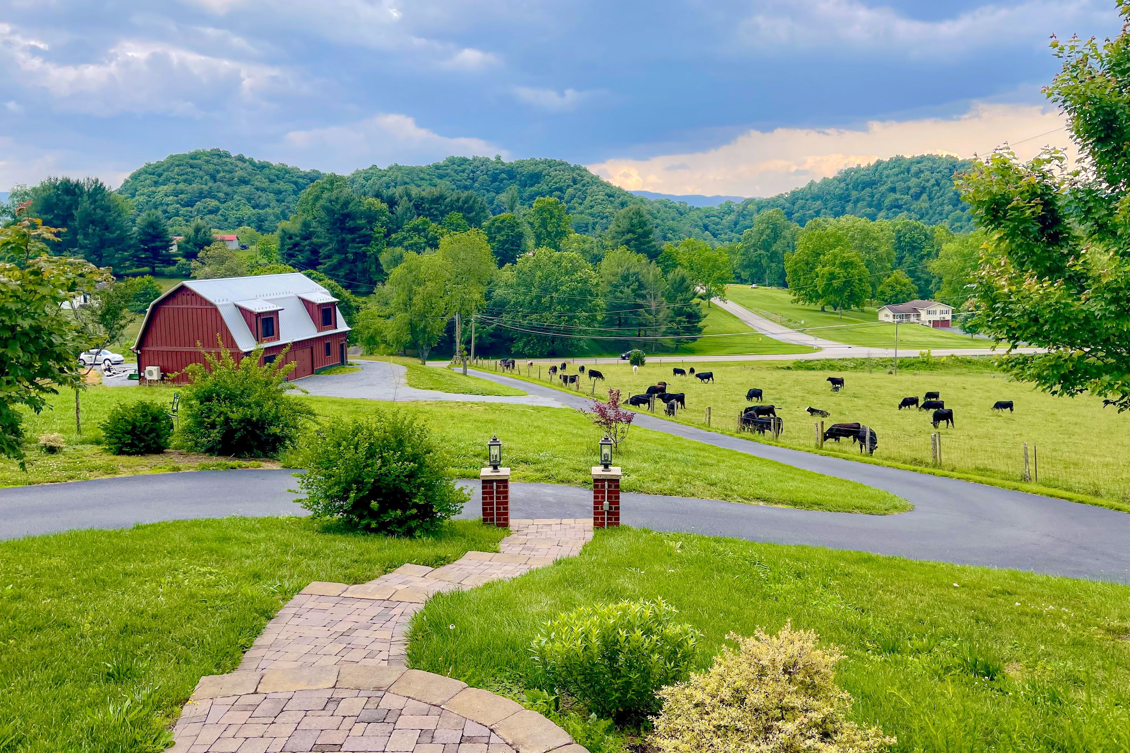 Abington Vacation Rental Home | 3BA | 2.5BA | Stairs Required | 2,058 Sq Ft