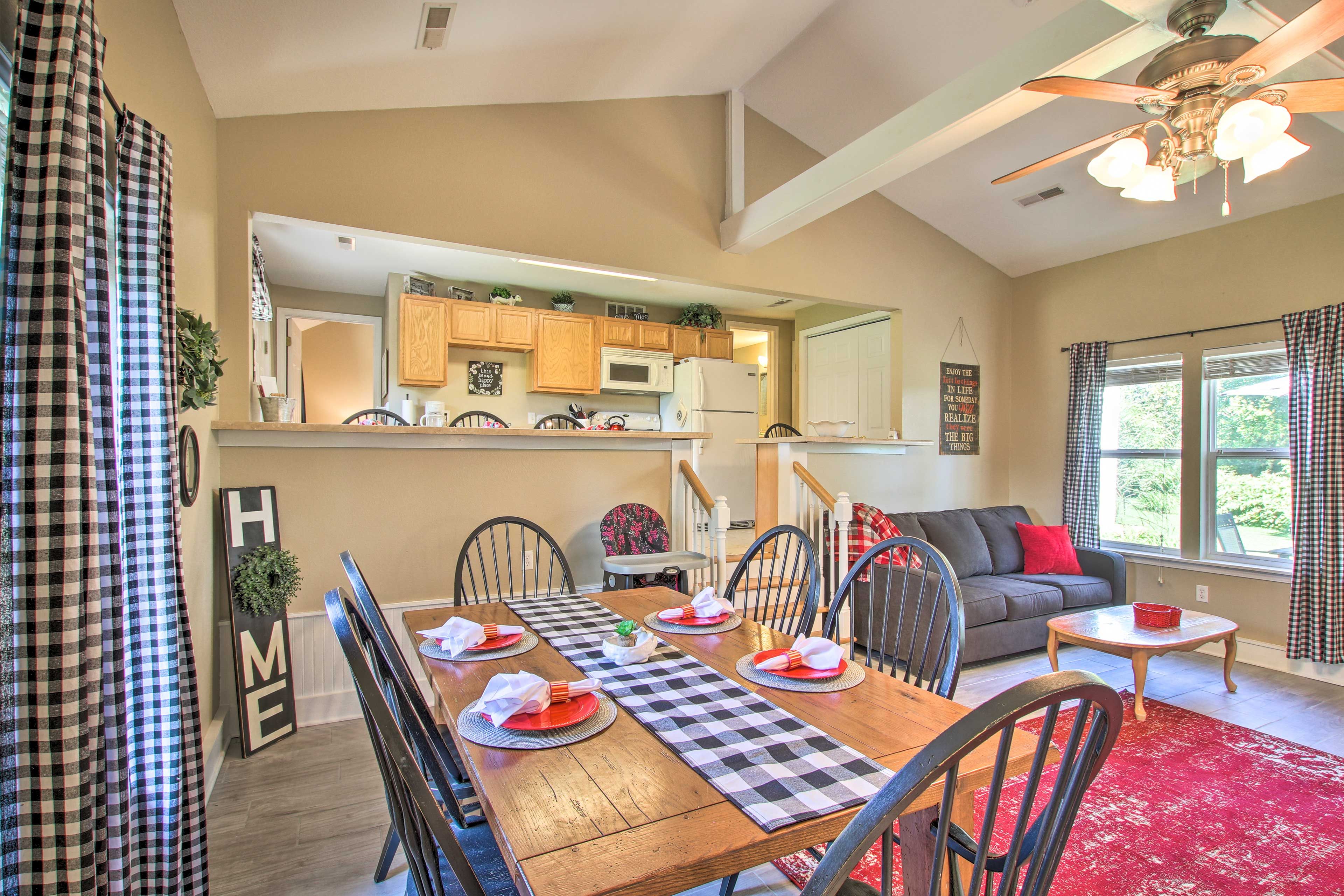 Dining Area | Dishware & Flatware
