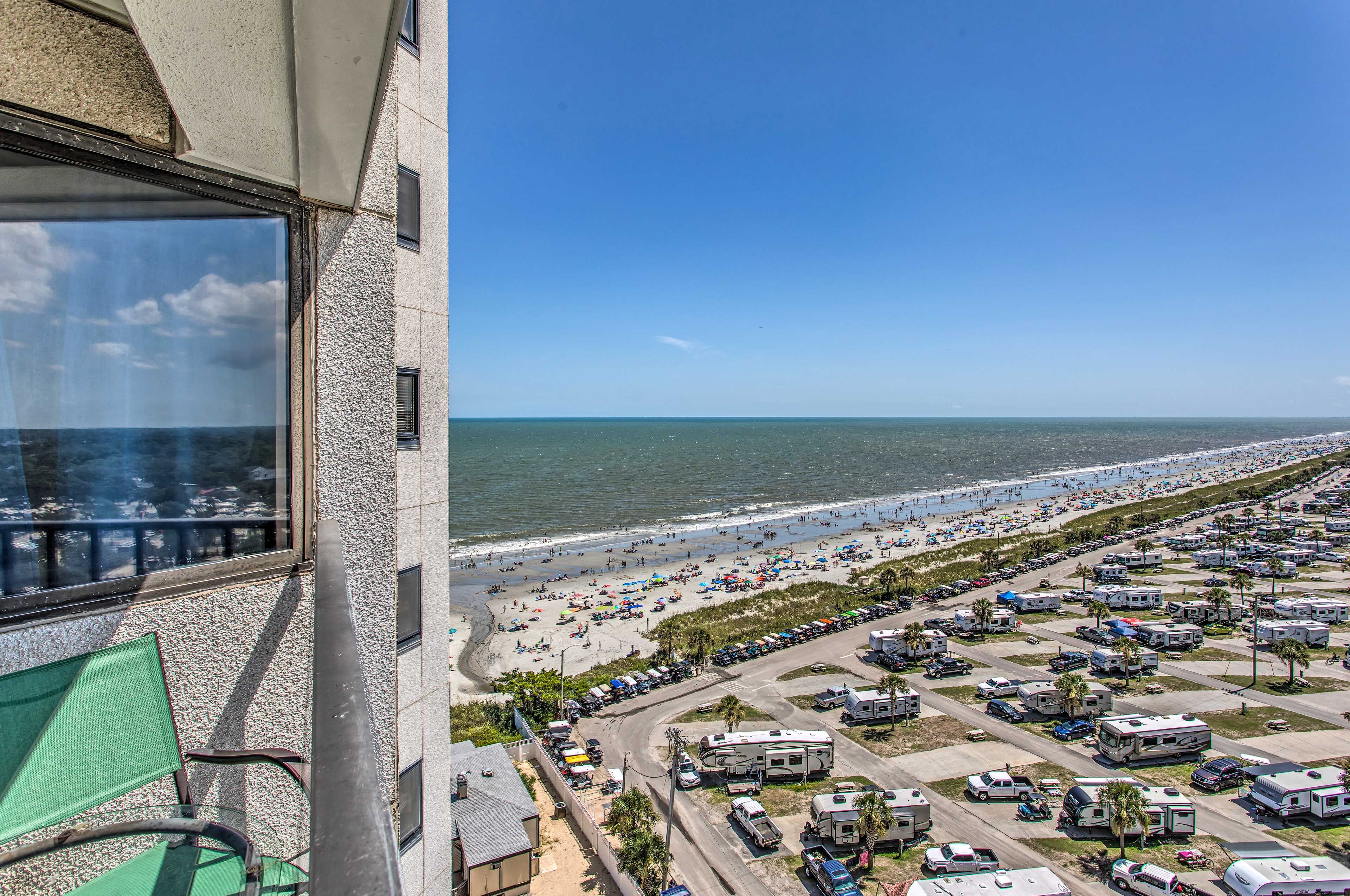 Sip on cocktails and breathe in the fresh seaside air.
