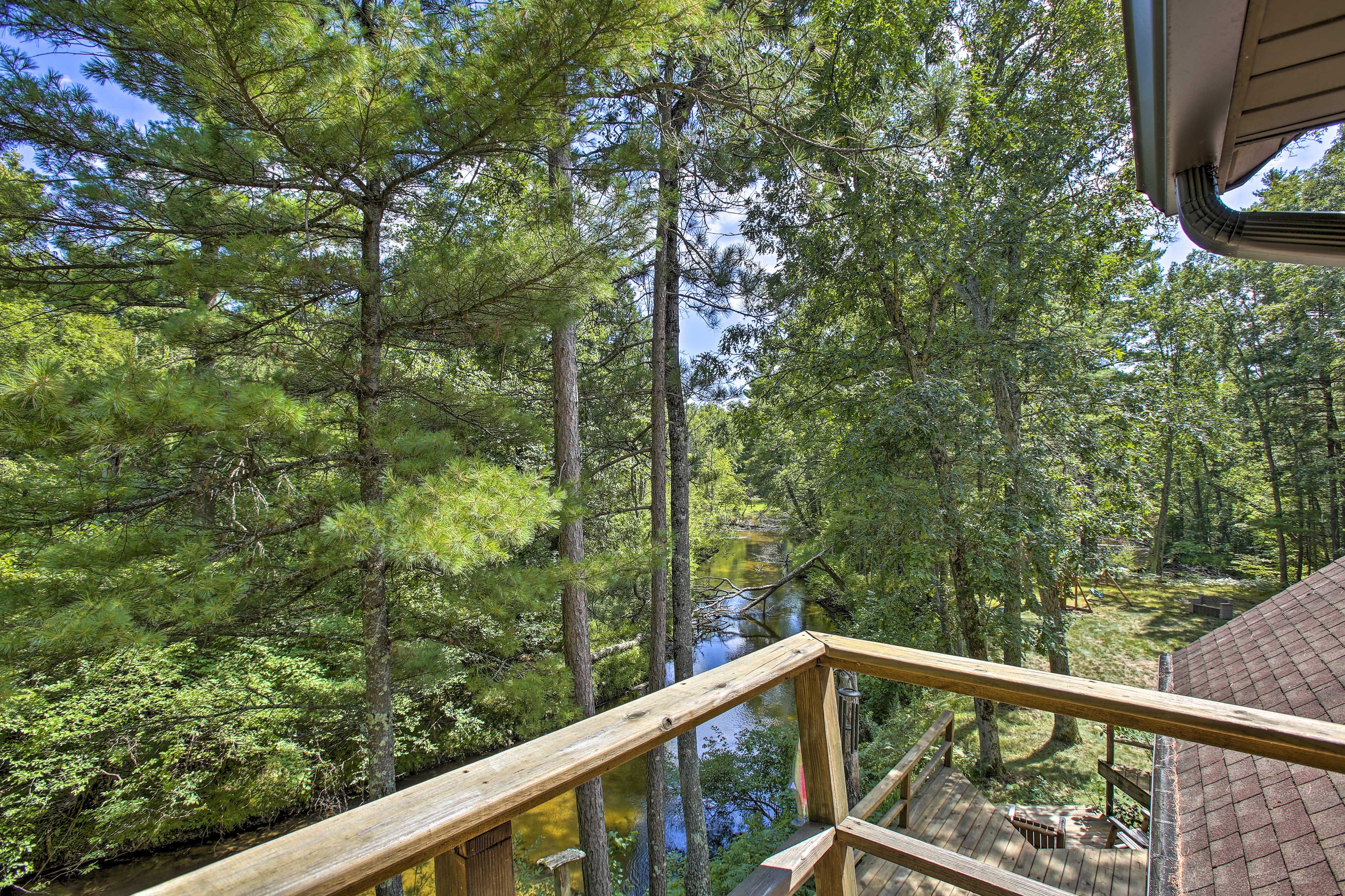 Upper Deck | River Views