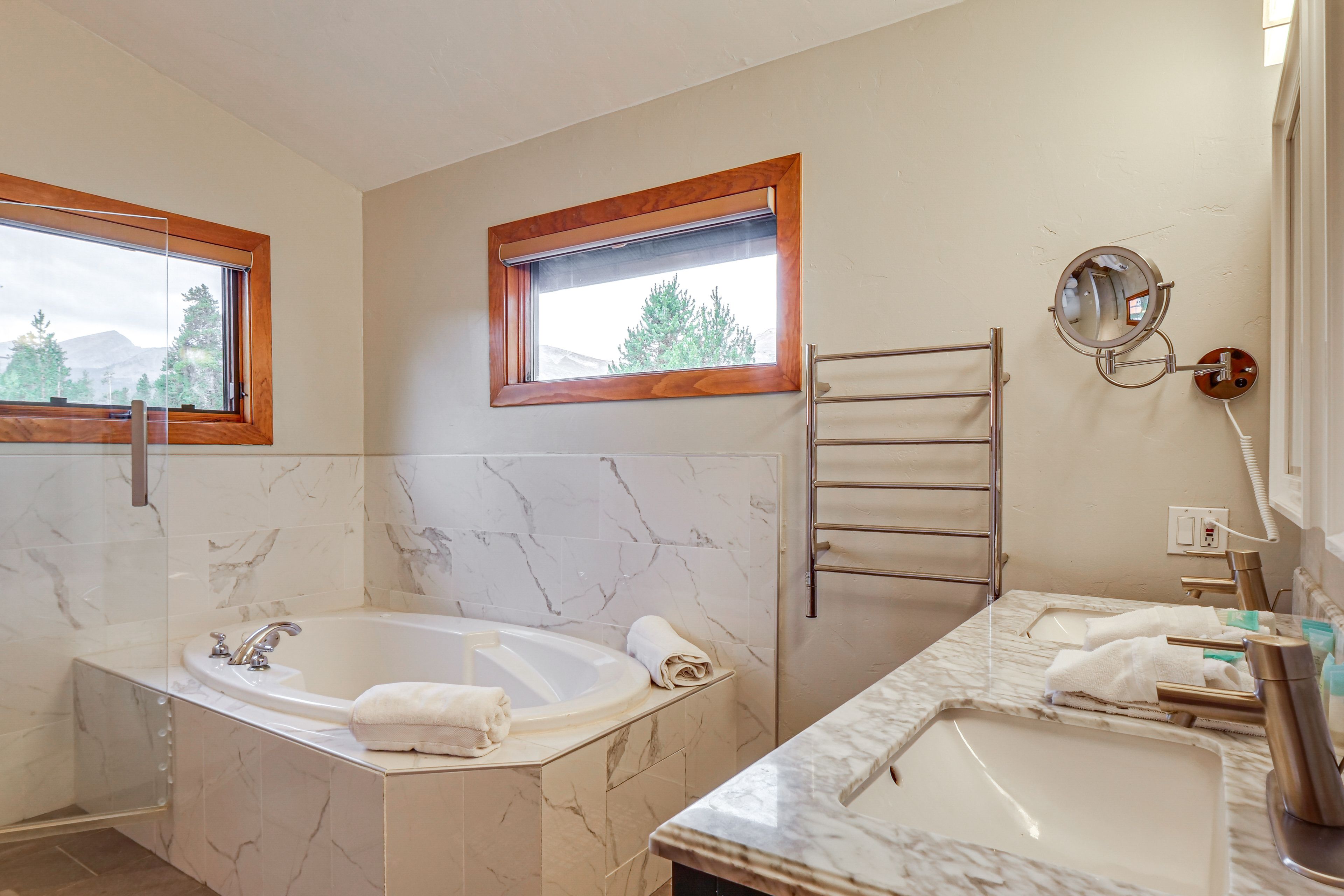 En-Suite Bathroom