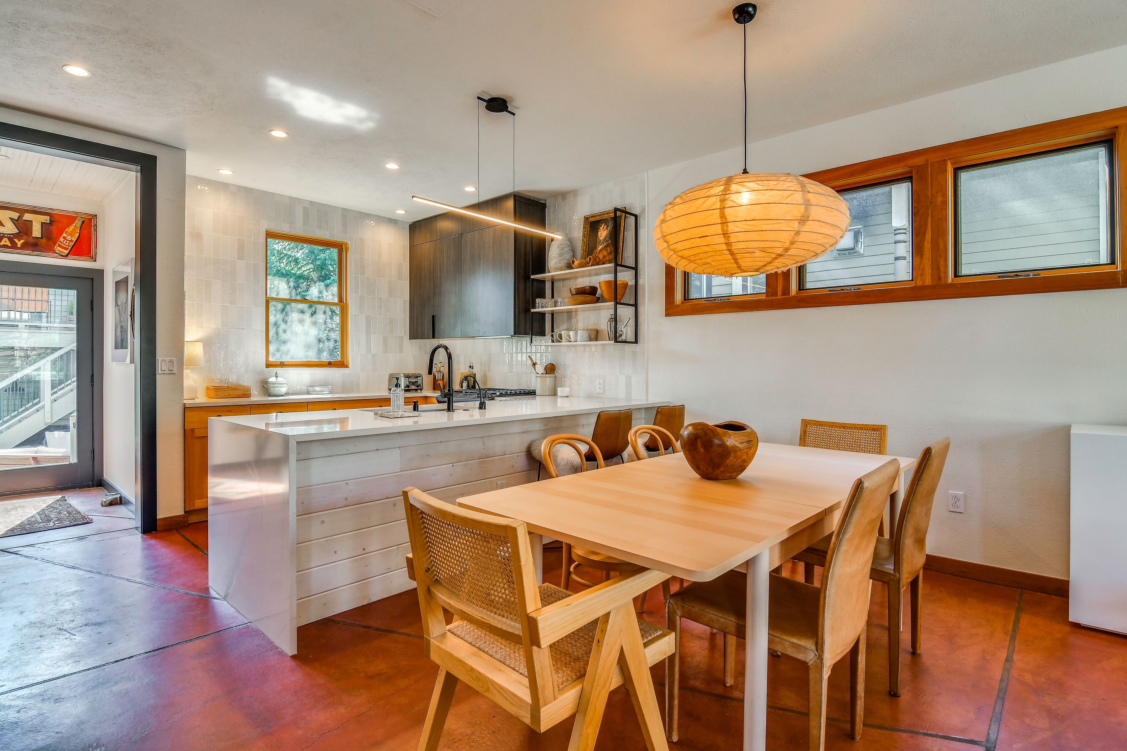 Open Floor Plan | Newly Renovated | Free WiFi