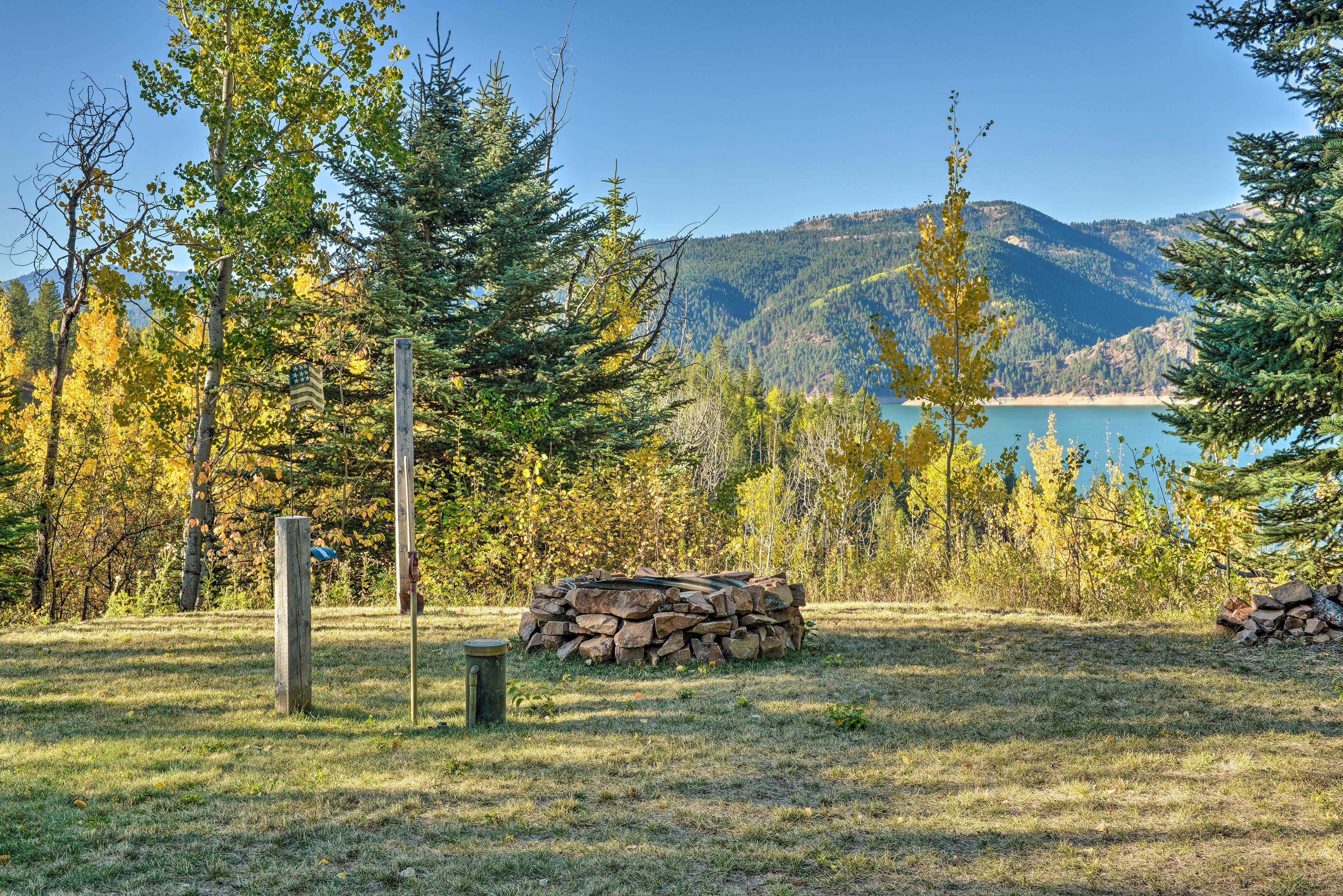 Fire Pit | Palisades Reservoir Views