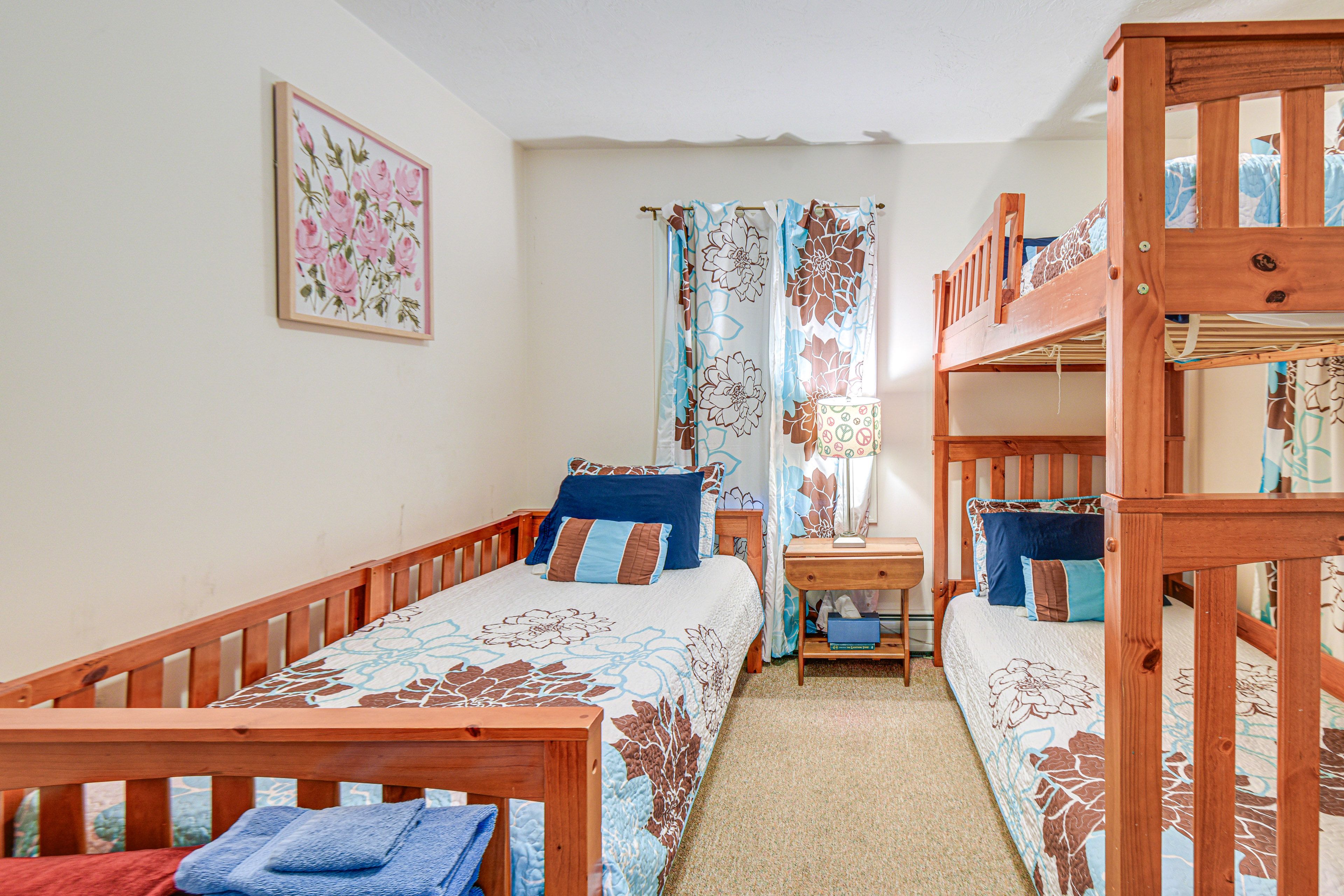 Bedroom 3 | Twin Bunk Bed | Twin Bed