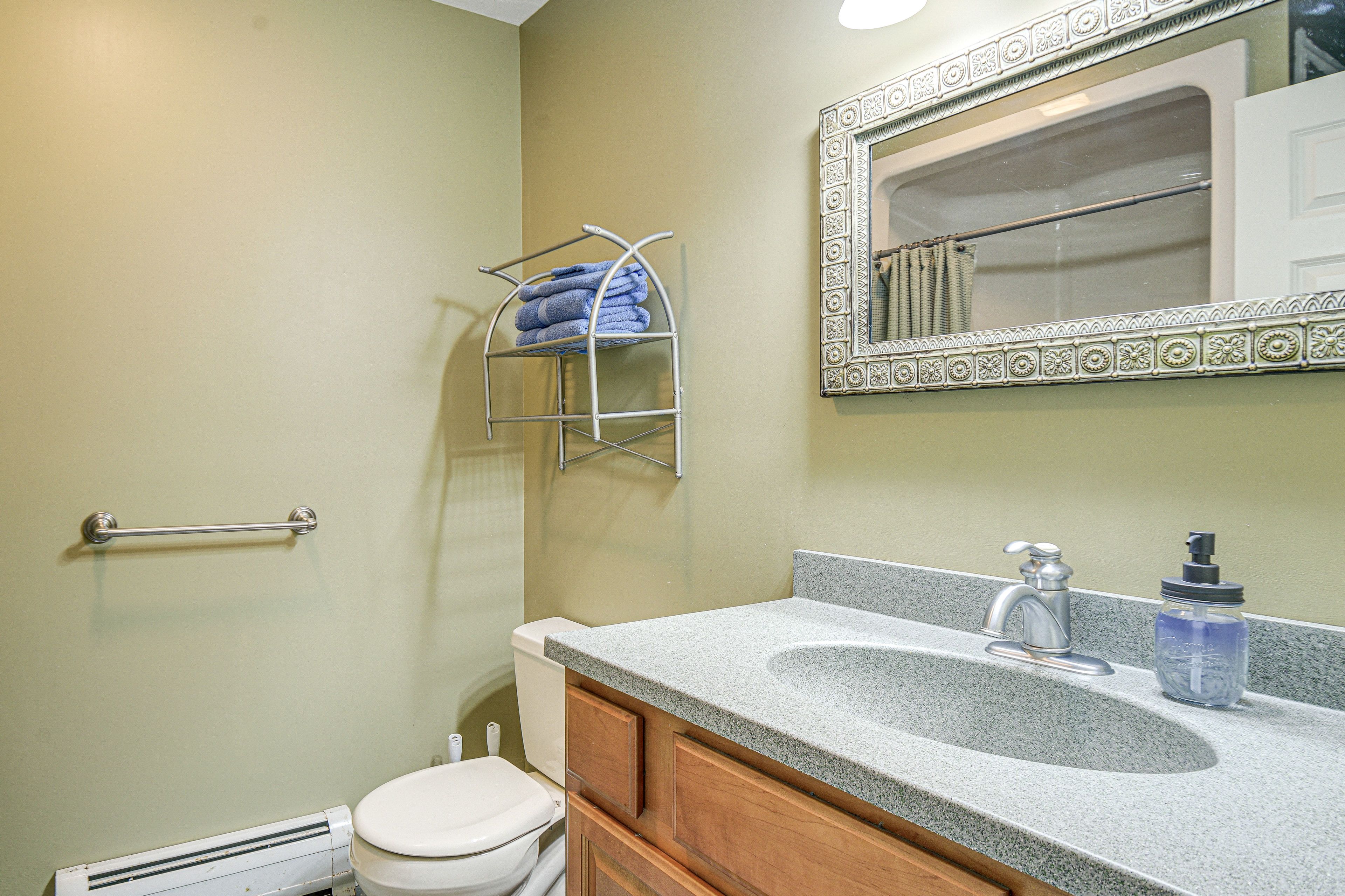 En-Suite Bathroom