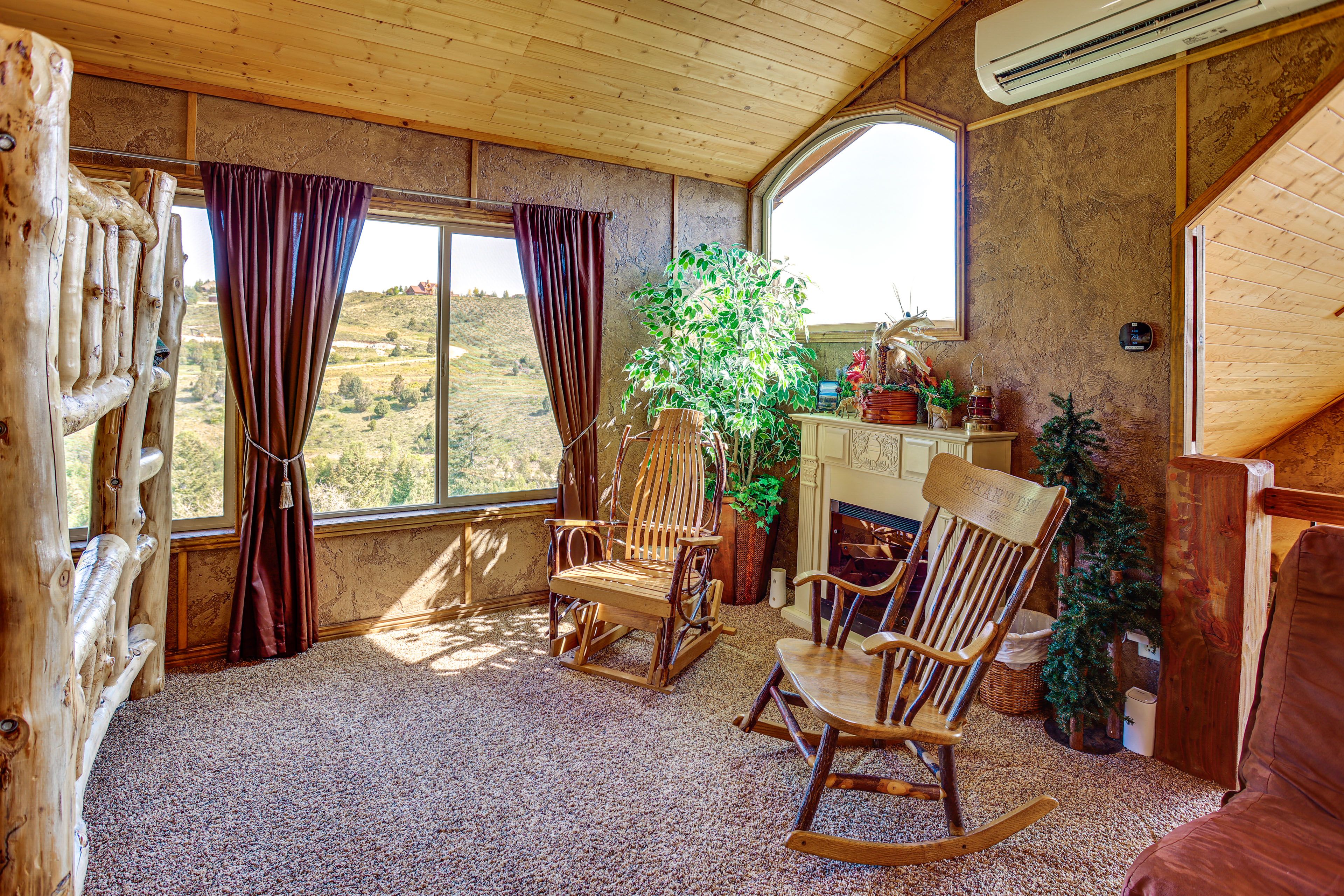 Loft | 3 Queen Bunk Beds | Twin Bed | Futon