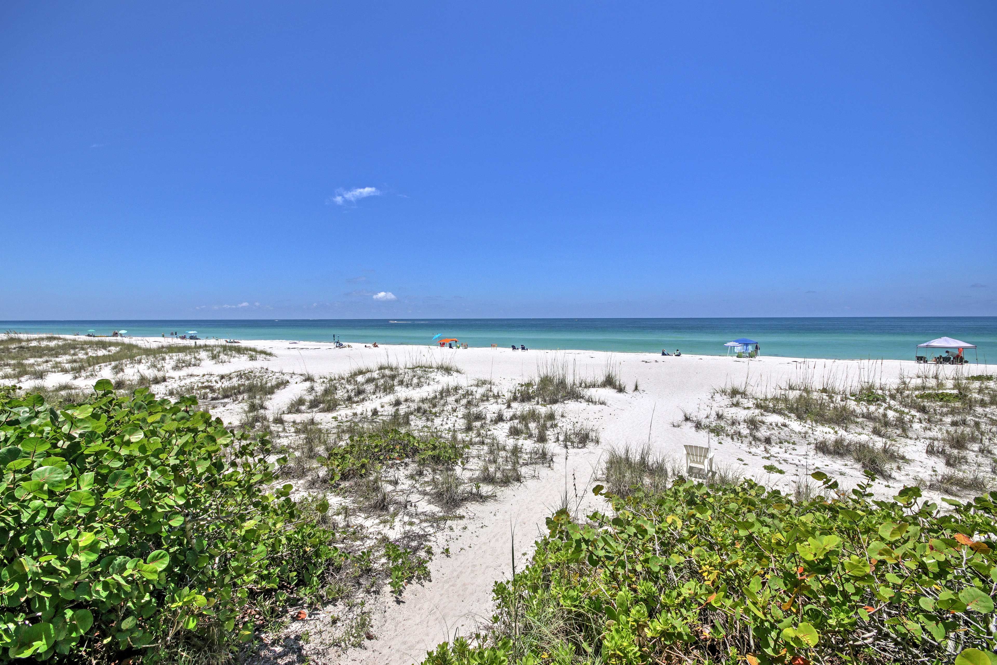 Nearby Beach Access