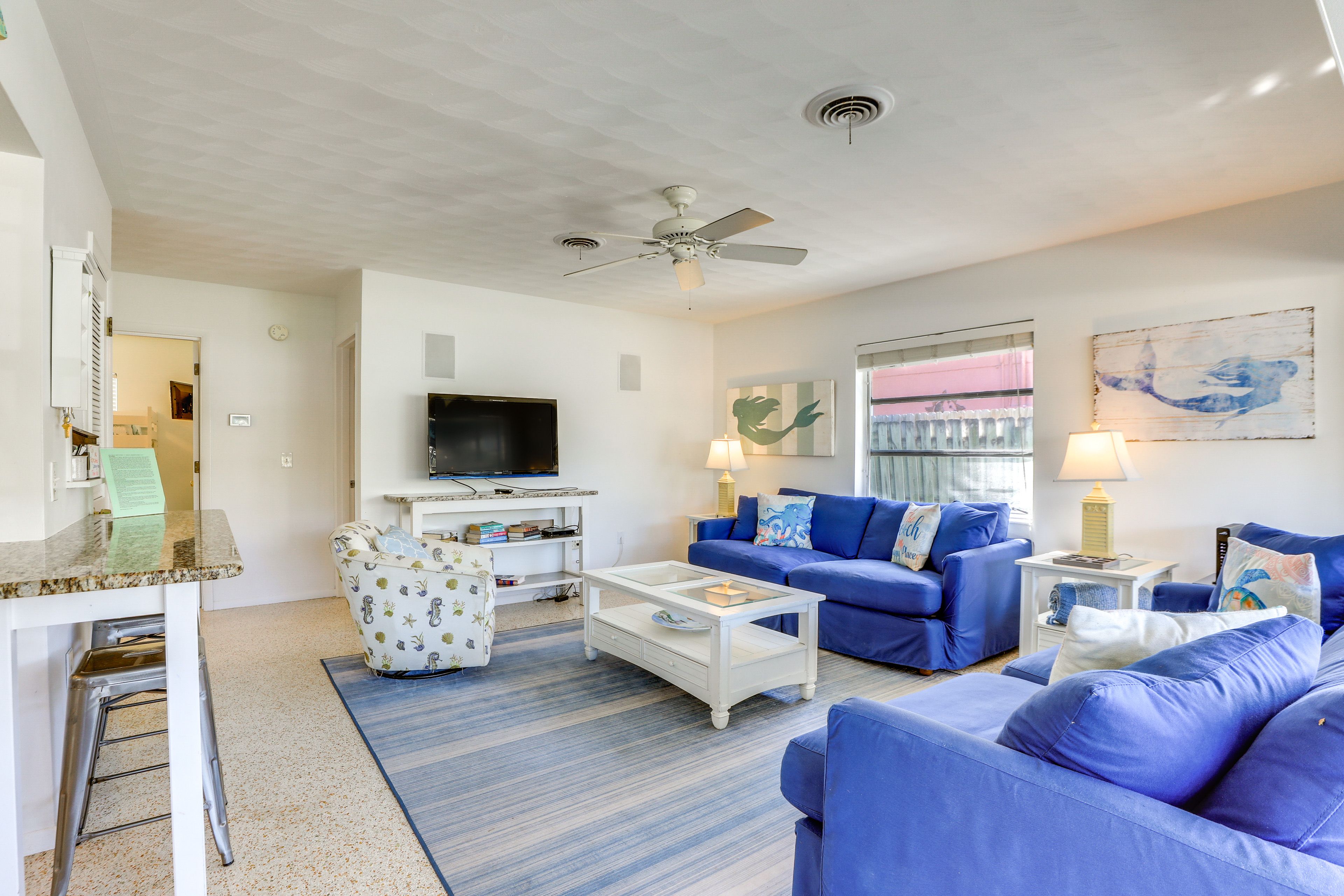 Living Room | Smart TV | Single-Story Home