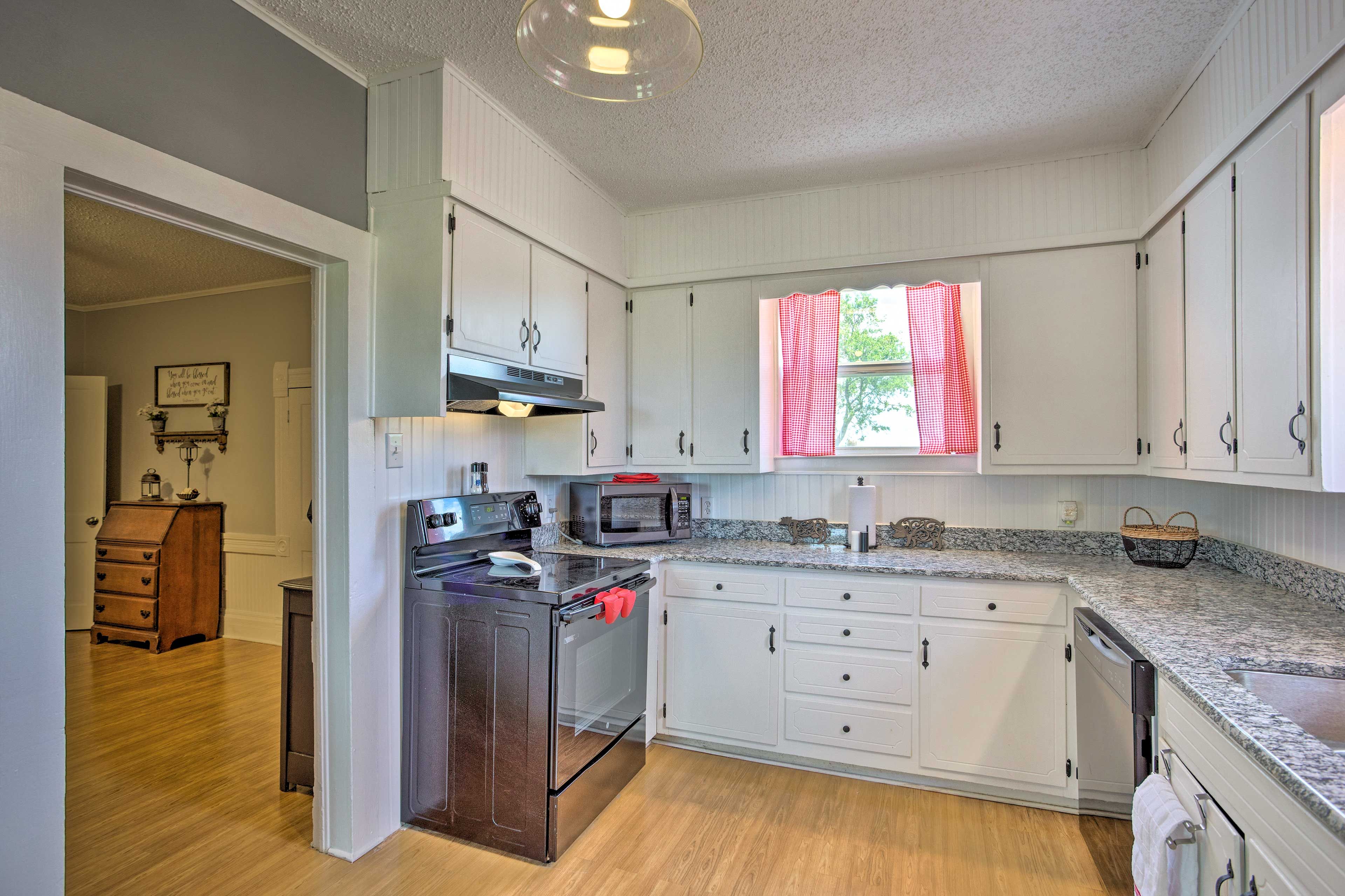 Kitchen | Blender | Coffee Maker | Cooking Basics