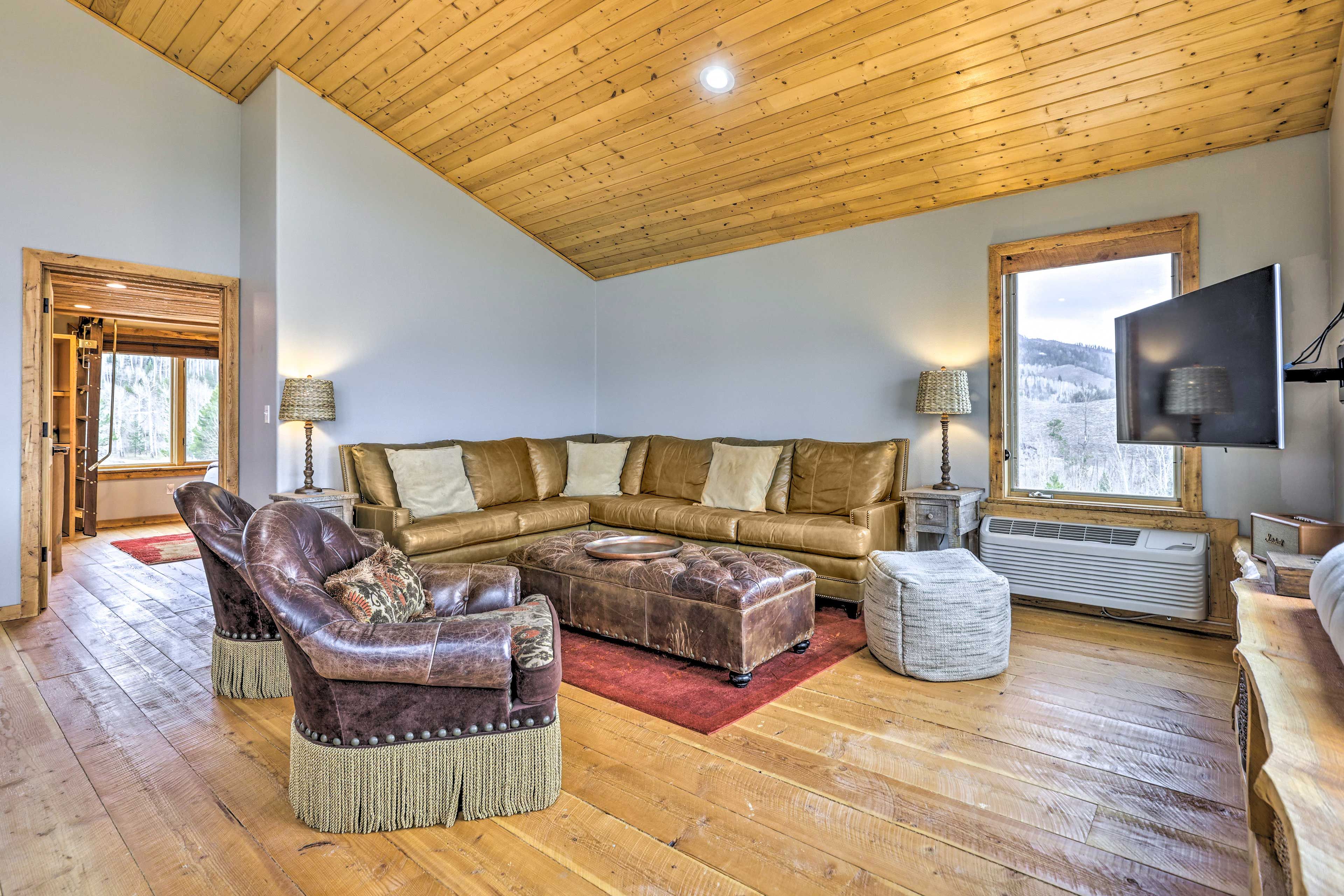 Living Area | Smart TV w/ Cable | DVD Player | Video Library