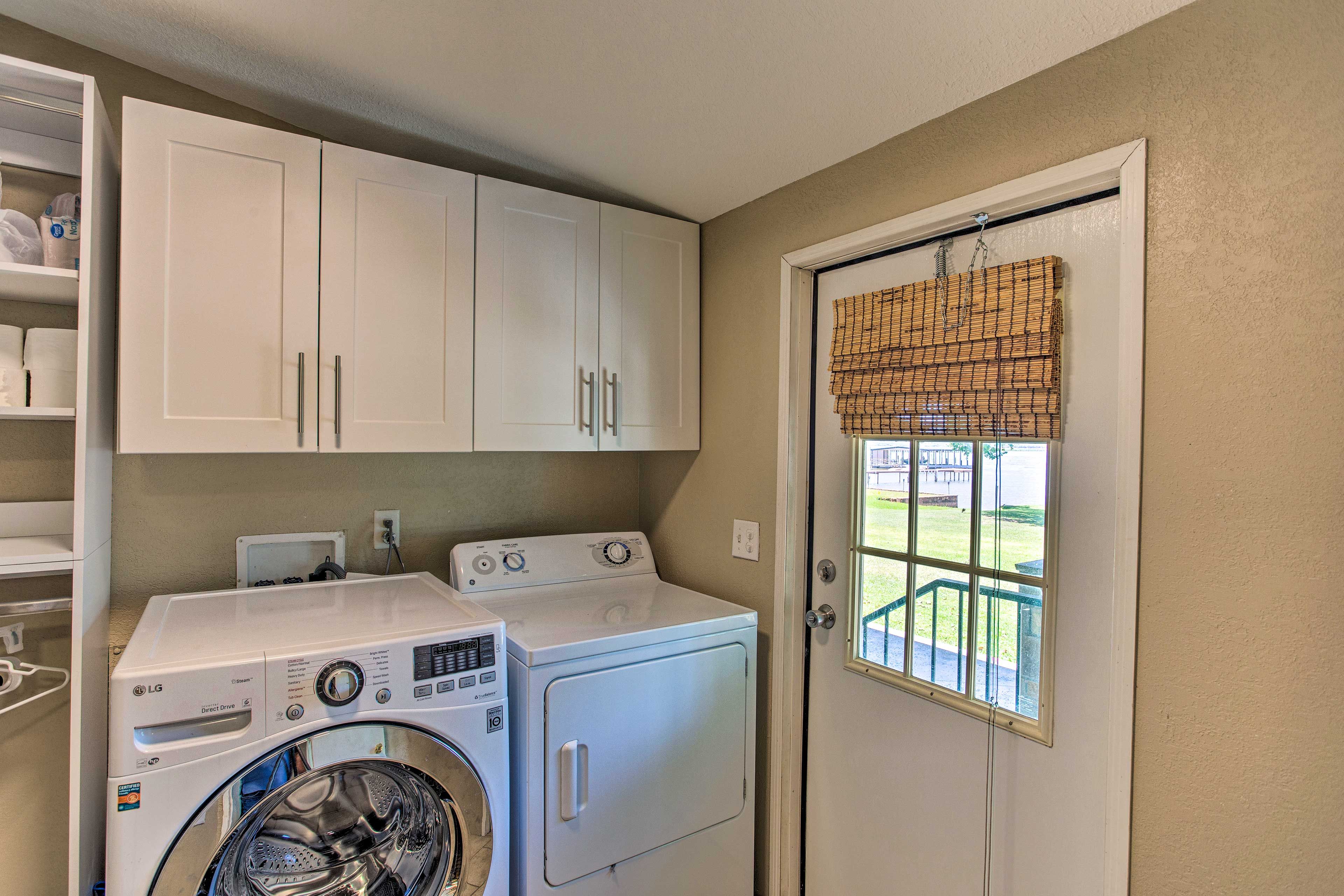 Washer & Dryer