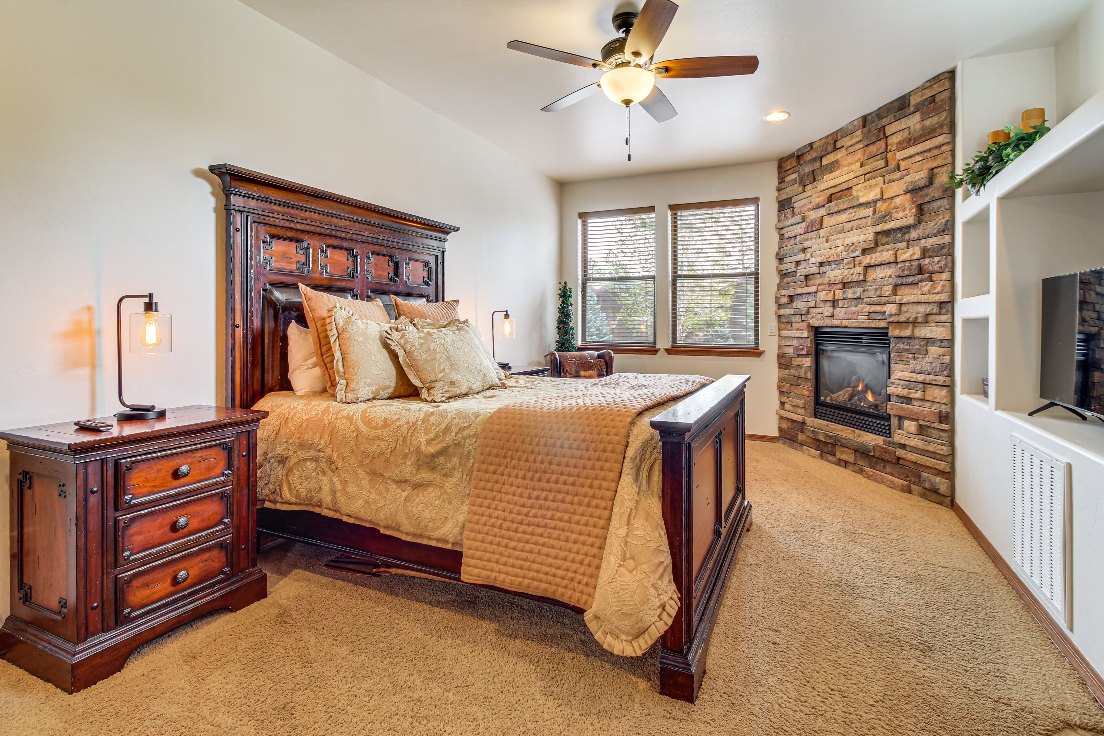 Bedroom 2 | Queen Bed | Kitchenette | Gas Fireplace