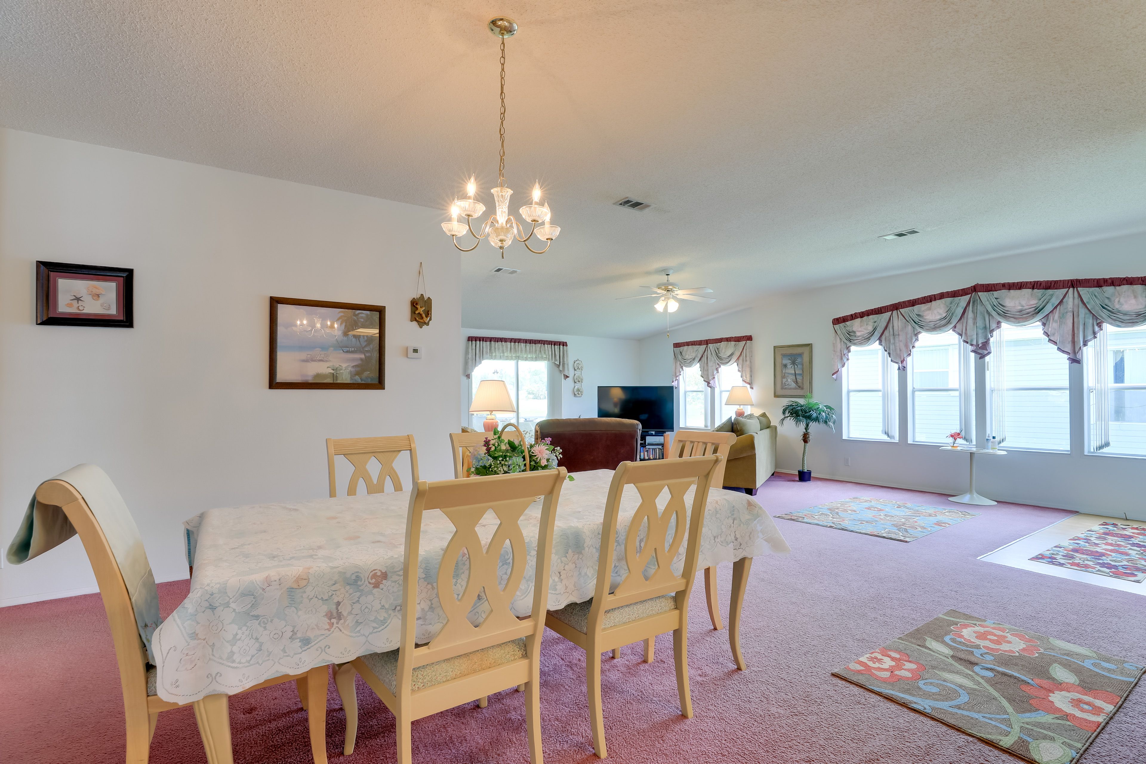 Dining Area | Dishware & Flatware