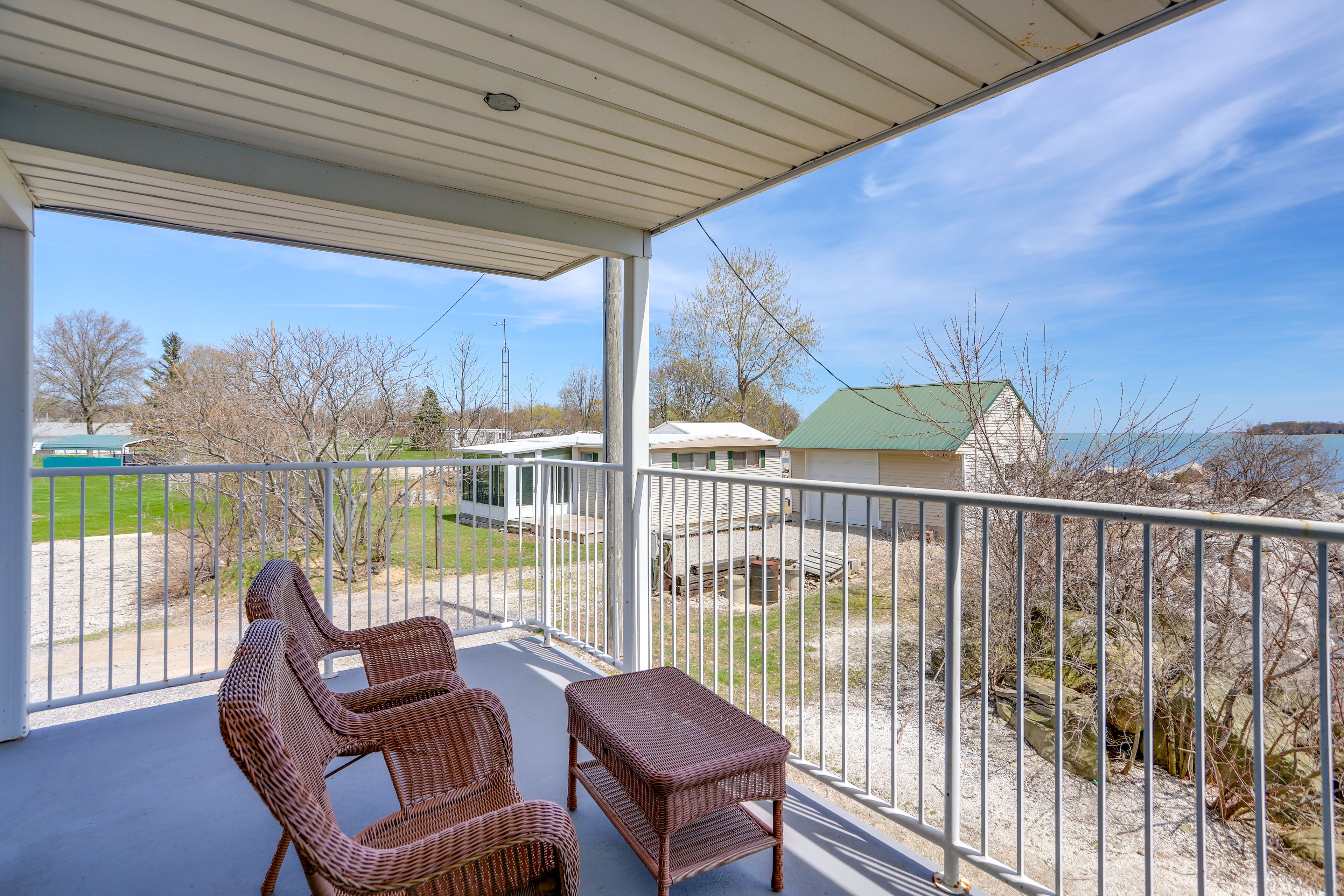 Exterior | Private Balcony