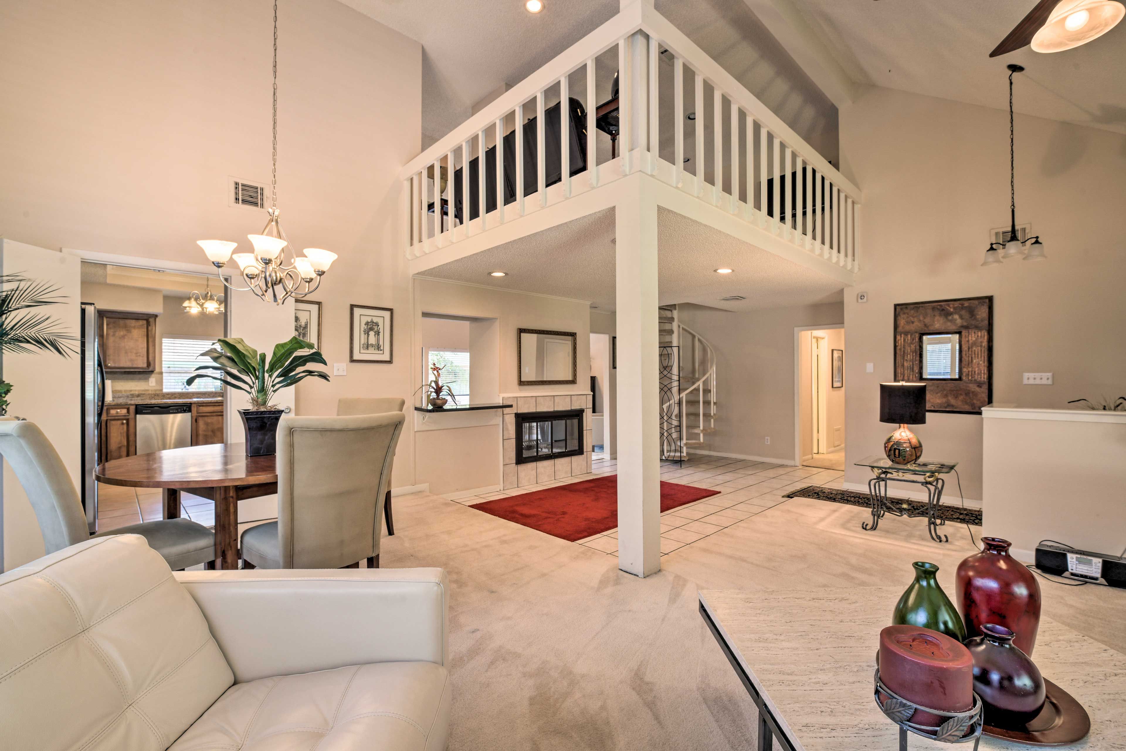 Book this 3-bed, 2-bath vacation rental home for your Spring adventures.