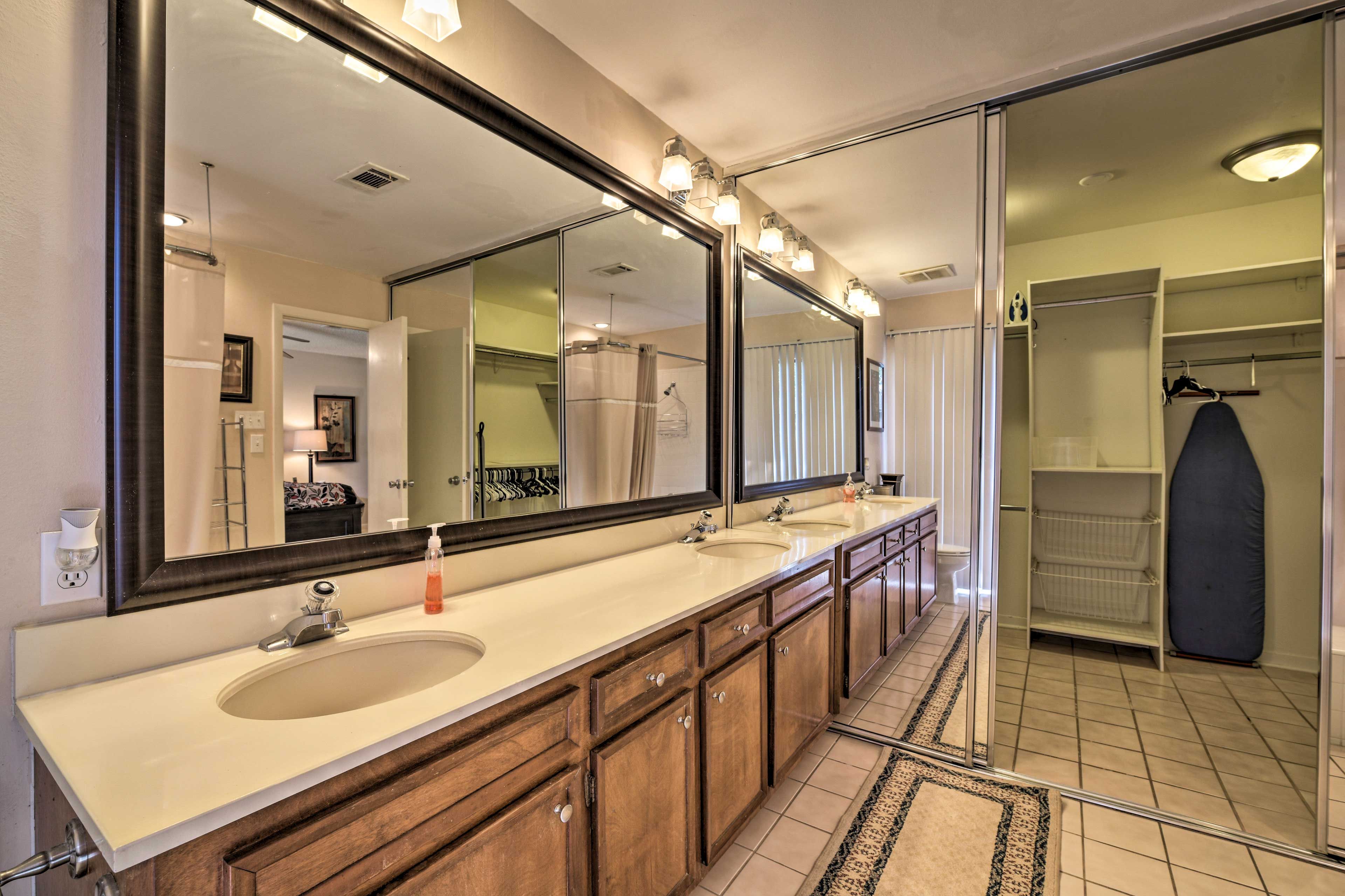 Dual sinks and large counters make it easy to get ready.