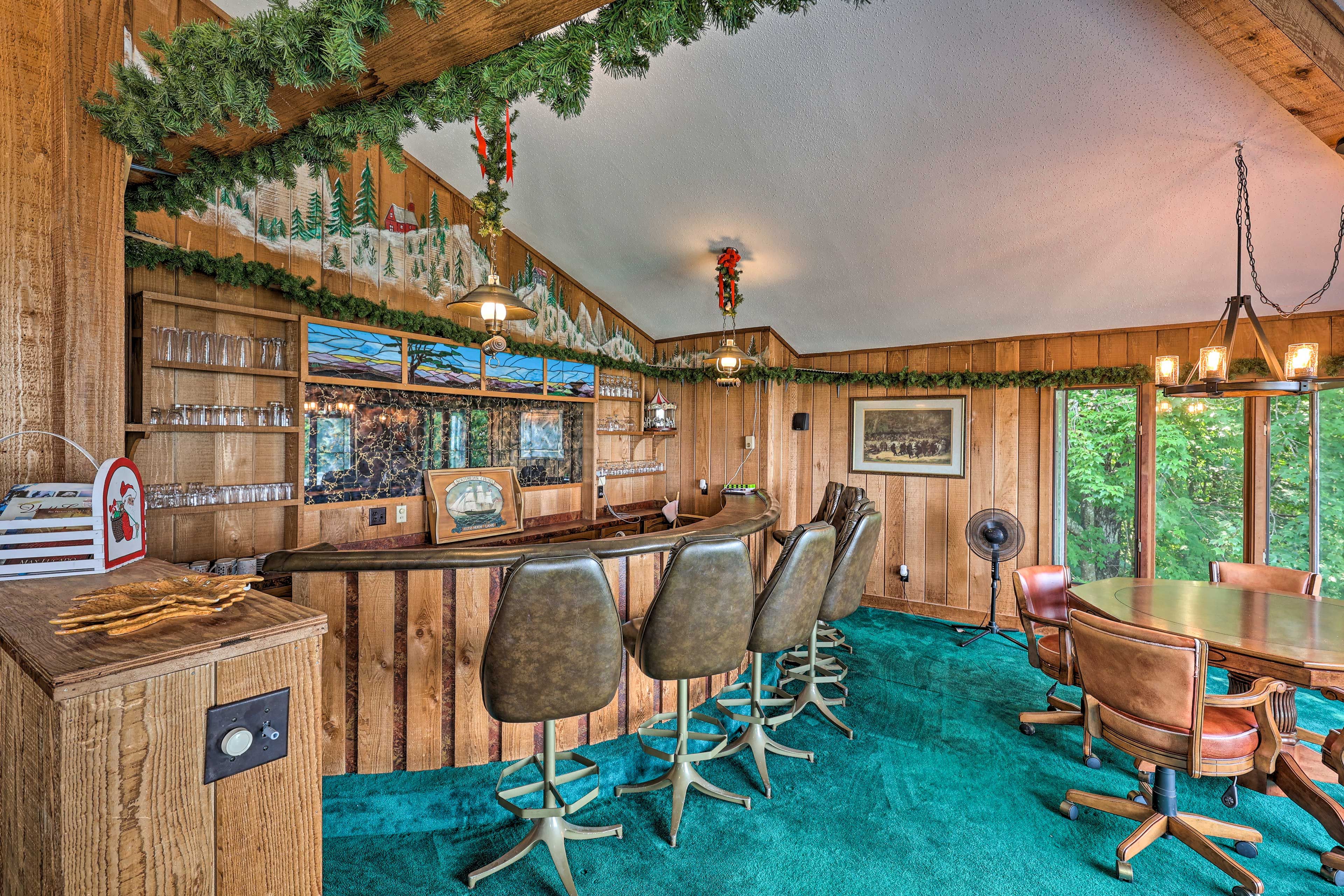 Game Room | Card Table