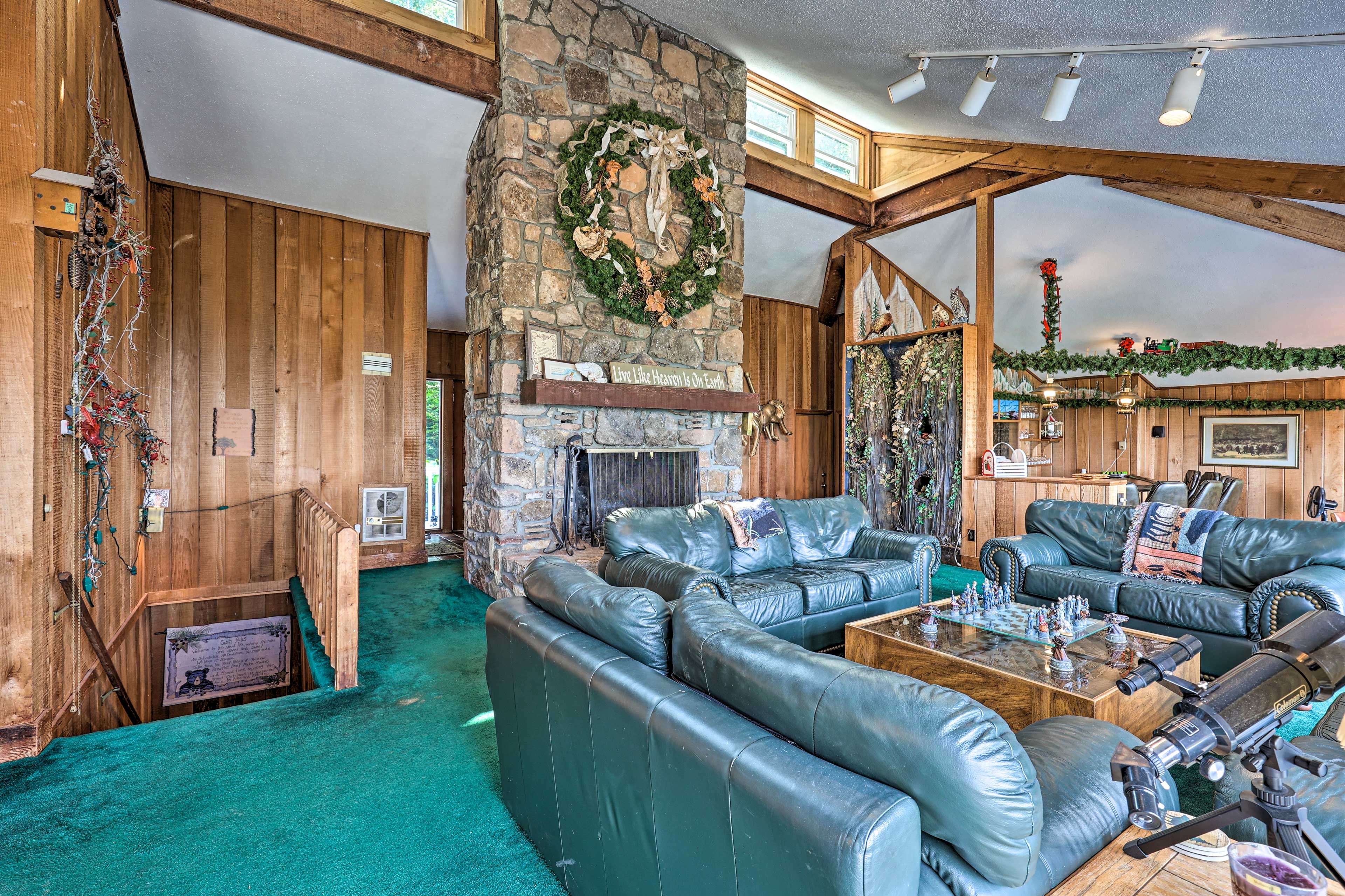 Living Room | Wood-Burning Fireplace