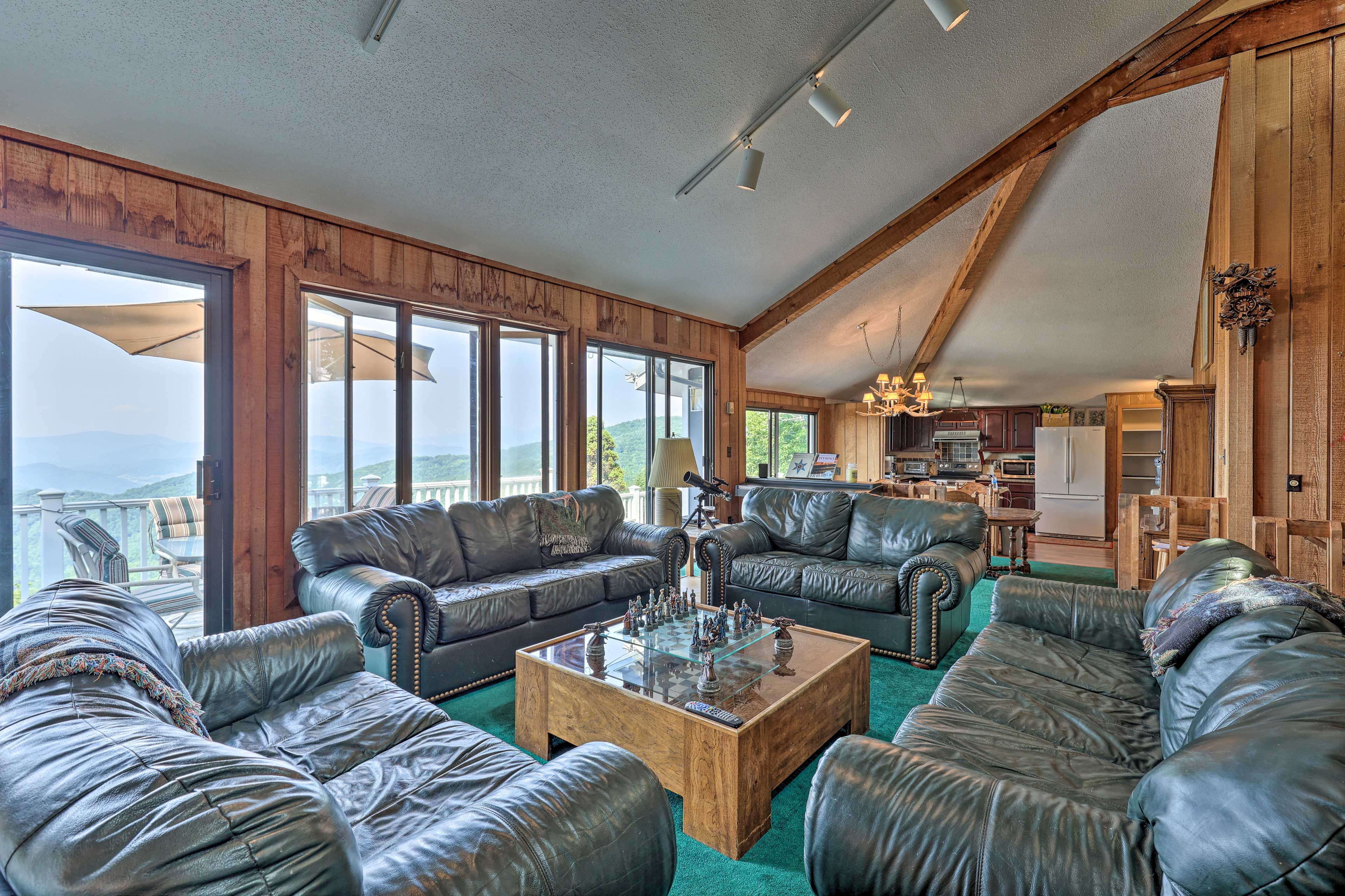 Living Room | Vintage Furnishings