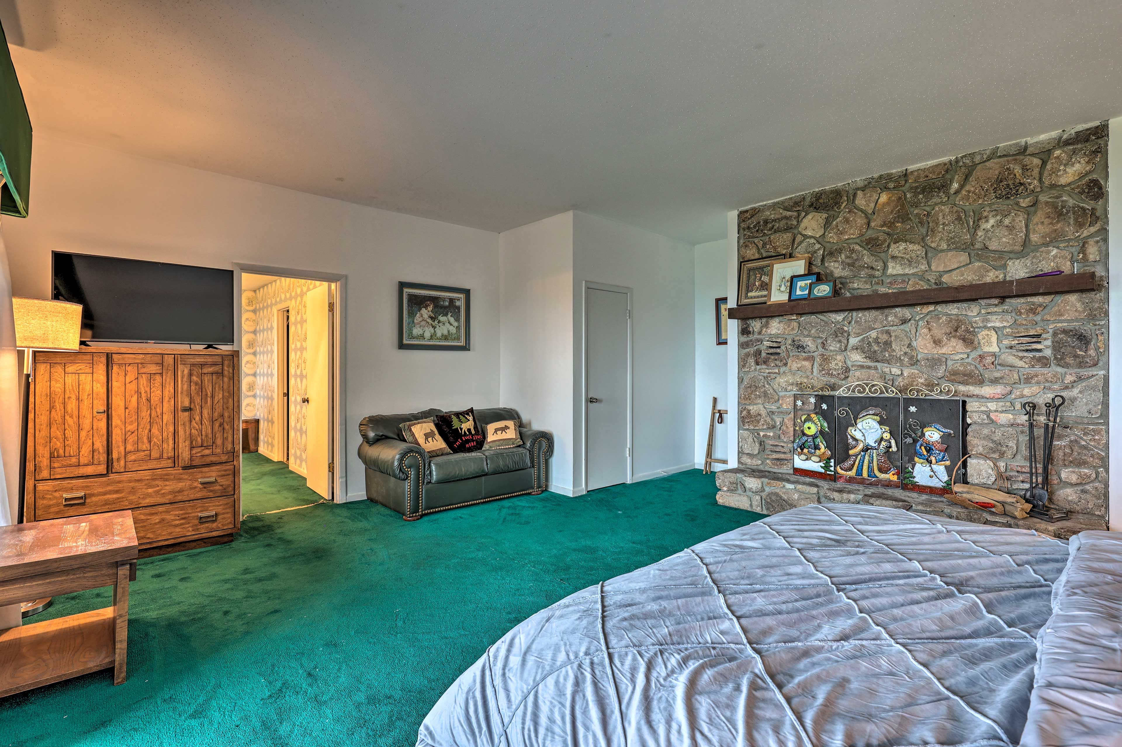 Bedroom 1 | Wood-Burning Fireplace | En-Suite Bathroom