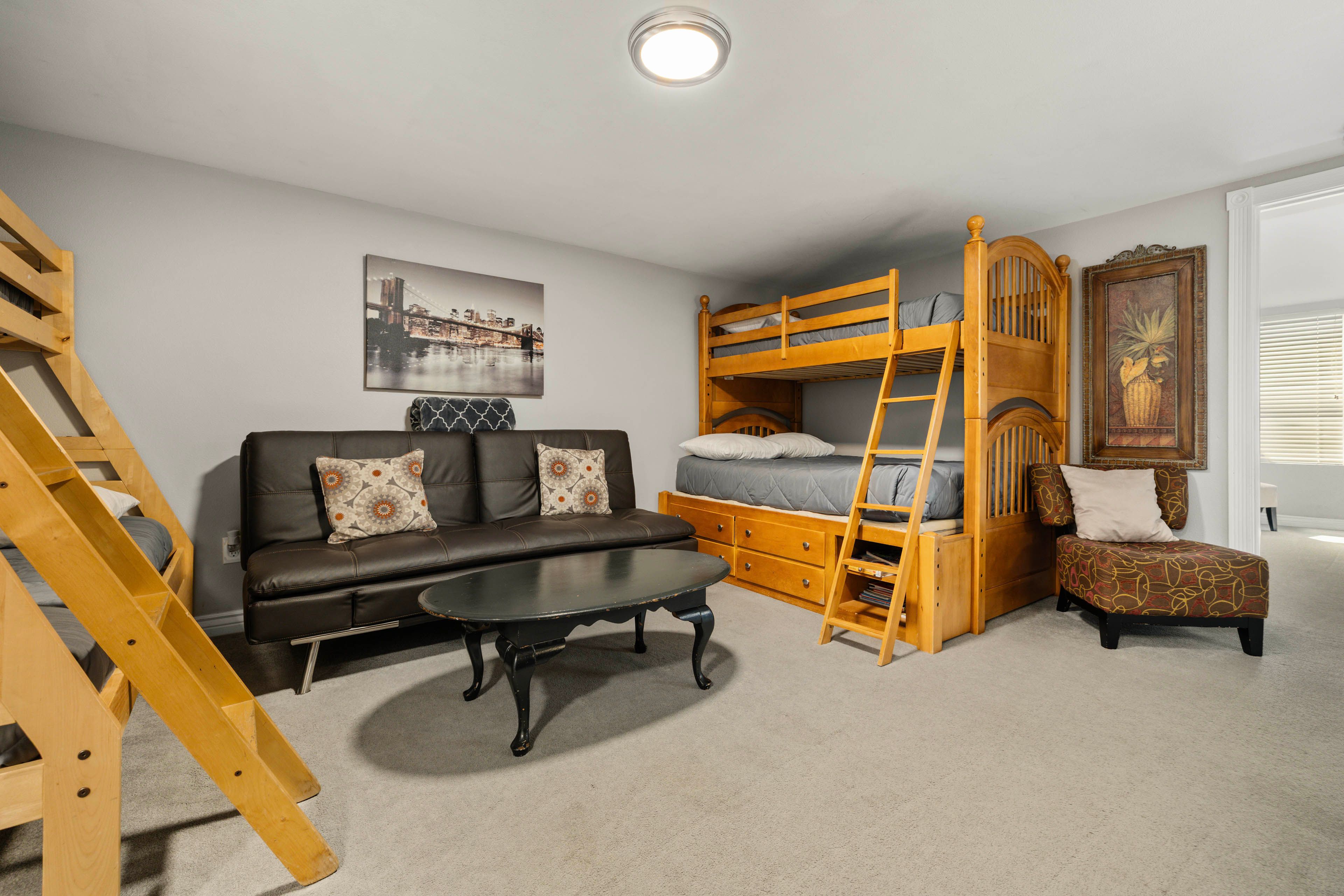 Bedroom 4 | 2 Twin/Full Bunk Beds