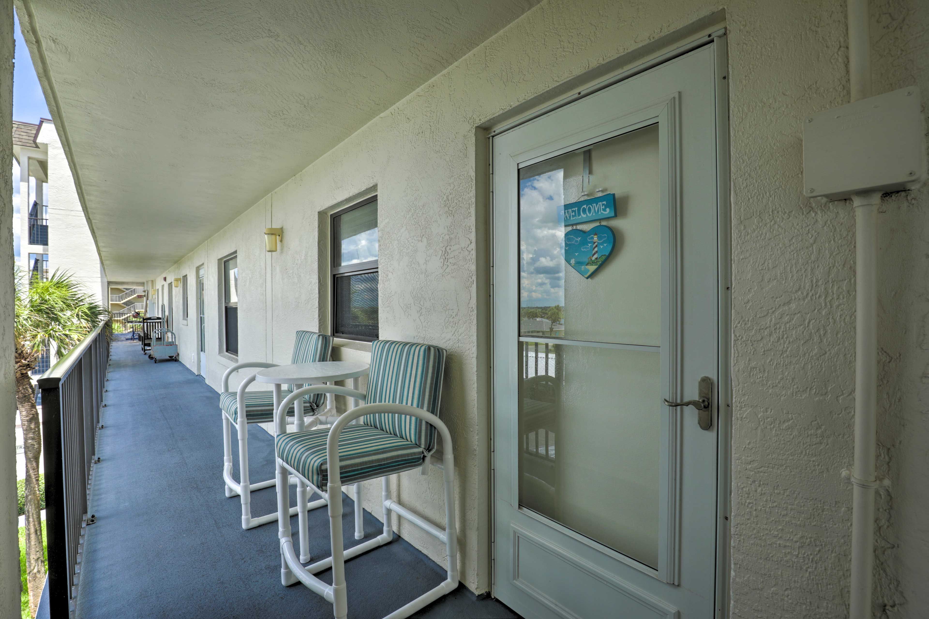Welcome to your Ormond Beach home-away-from-home!